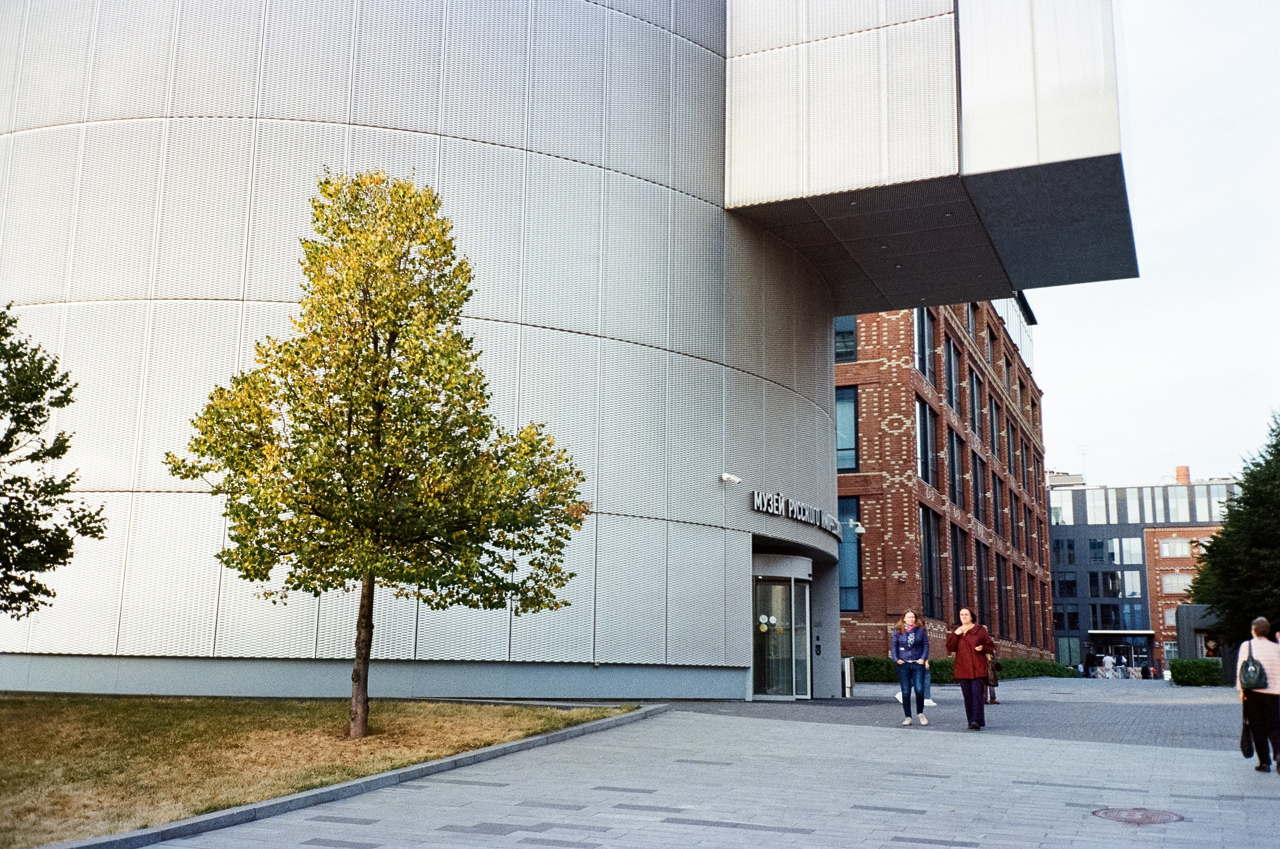 Журнал красивой жизни и подруги русского авангарда. Фотограф-документалист Мария Осокина