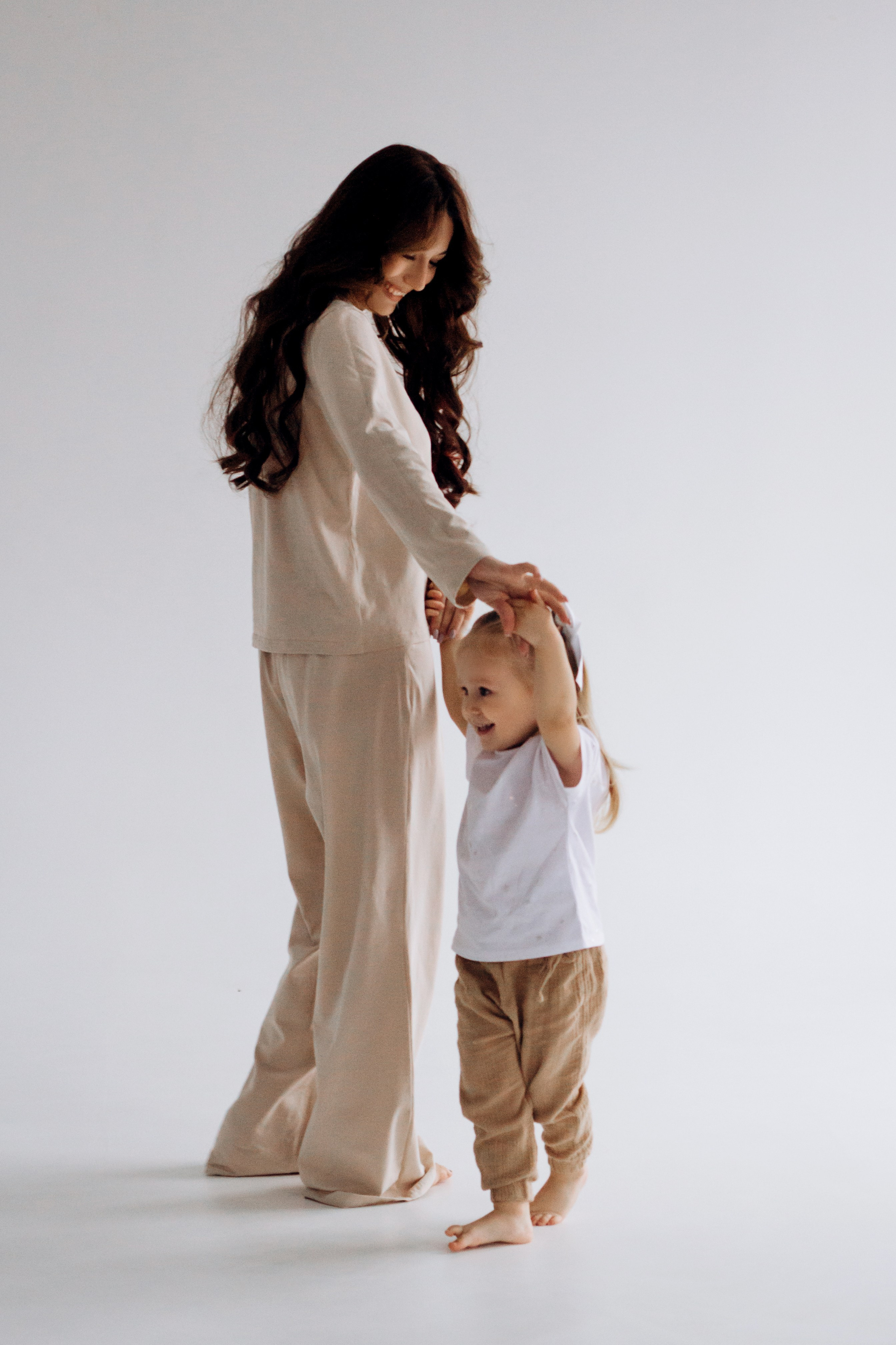 Мама и дочь Вика и Ева. Семейный фотограф в Ростове-на-Дону Безкишкина Татьяна