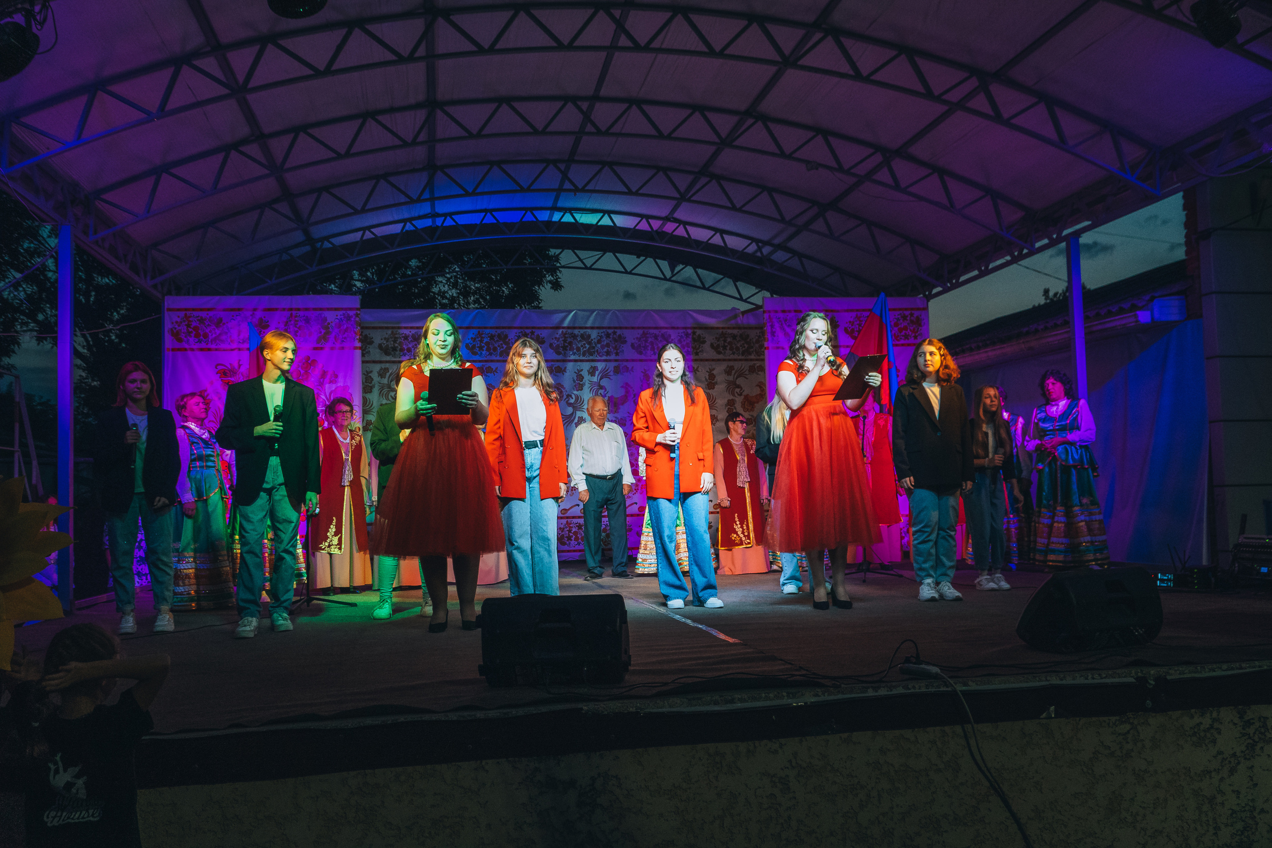 «Кубань моя, пою твою красу». Новотитаровский Дом культуры