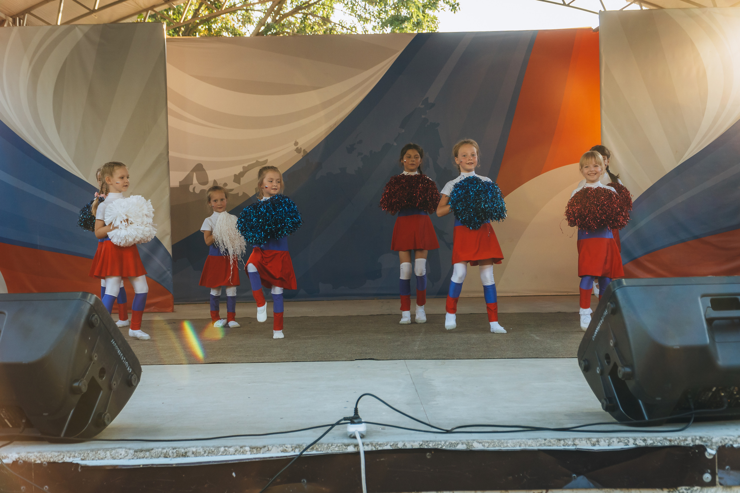 Песни под флагом России. Новотитаровский Дом культуры