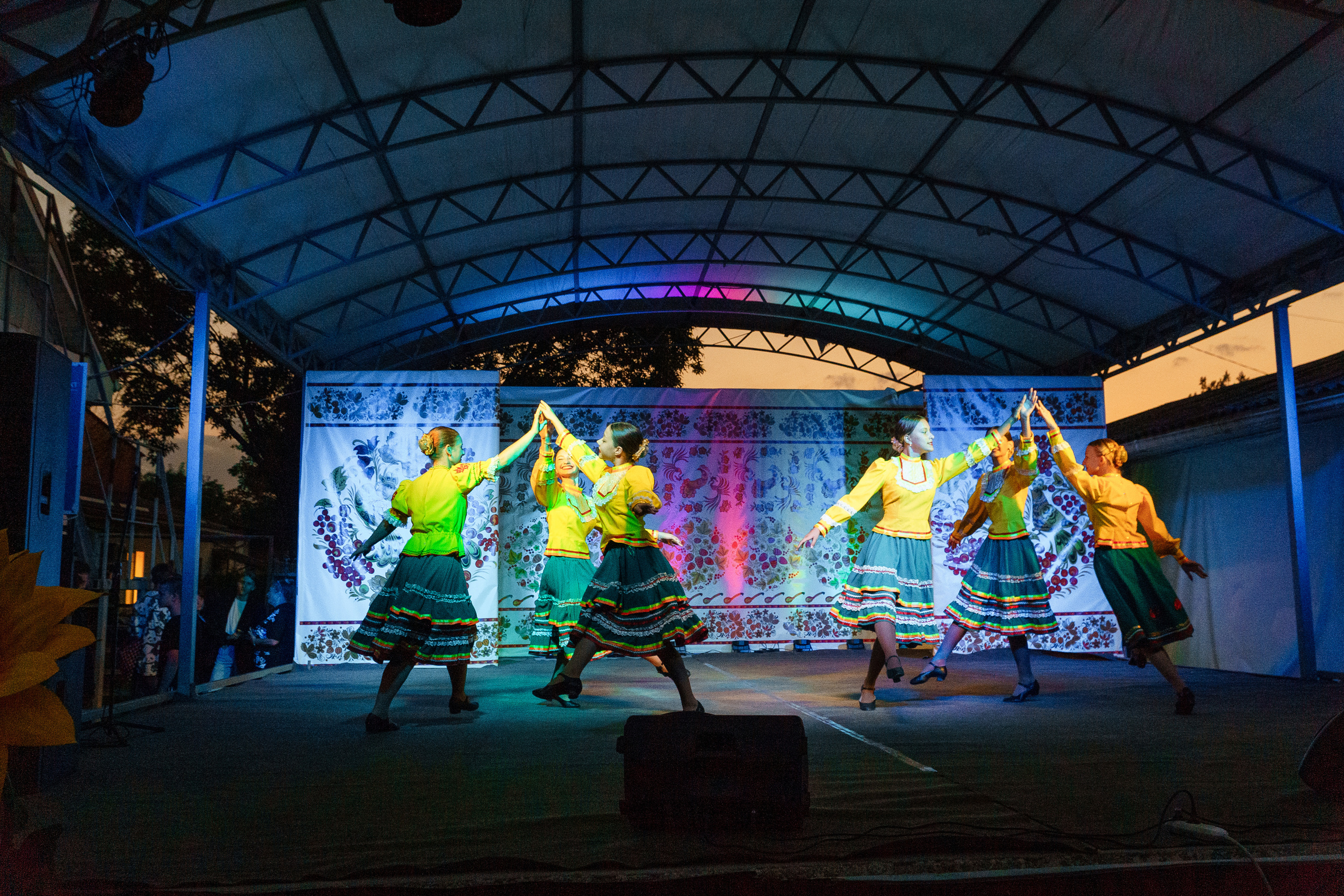 «Кубань моя, пою твою красу». Новотитаровский Дом культуры