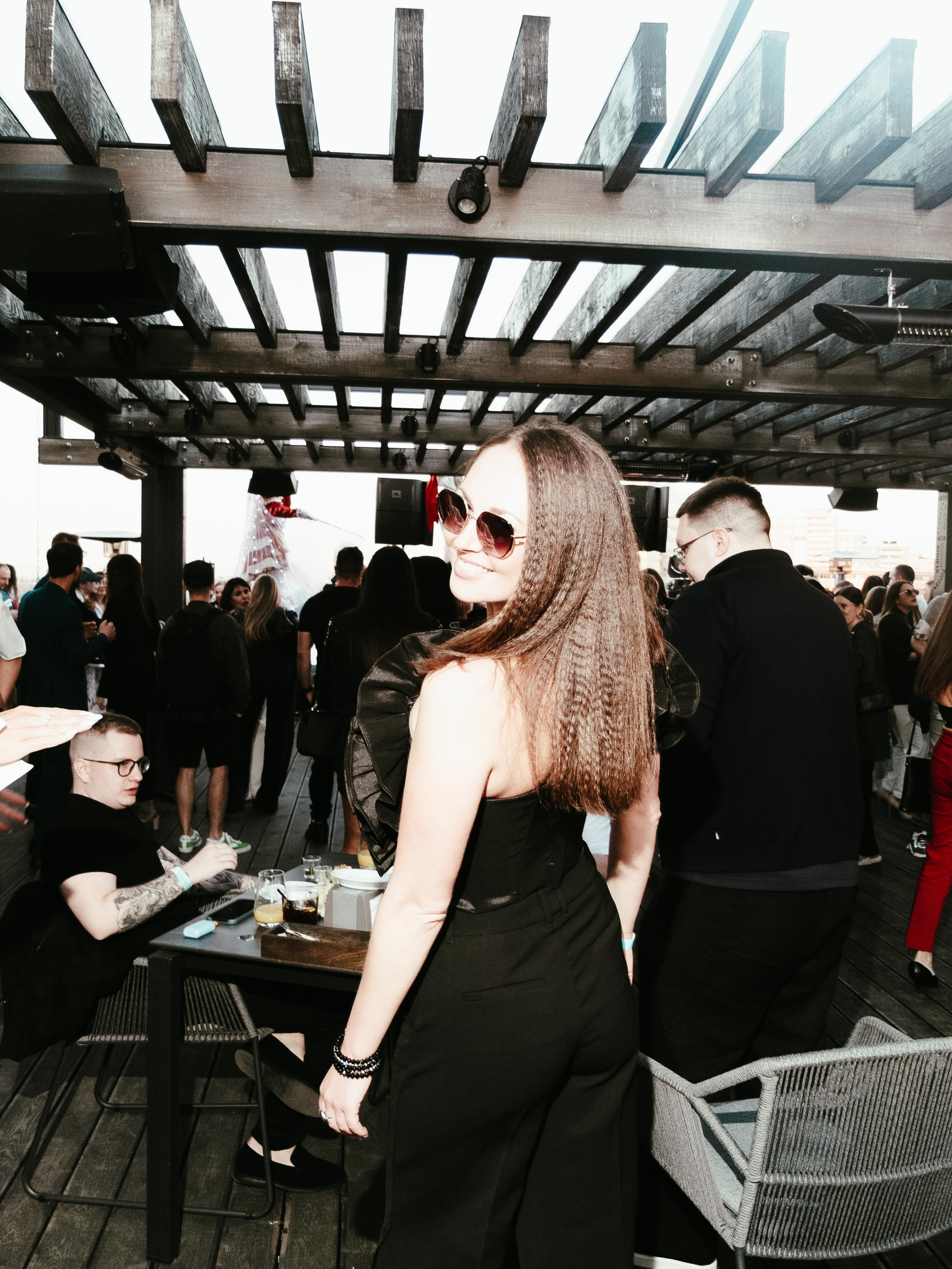 ROOF PLACE 18\05. Коммерческий Фотограф Виктор Фоменых