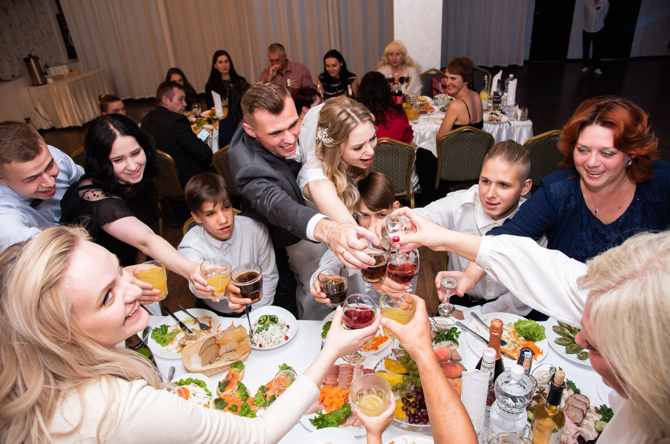Катя и Валера. Свадебный и семейный фотограф Ольга Астрейко