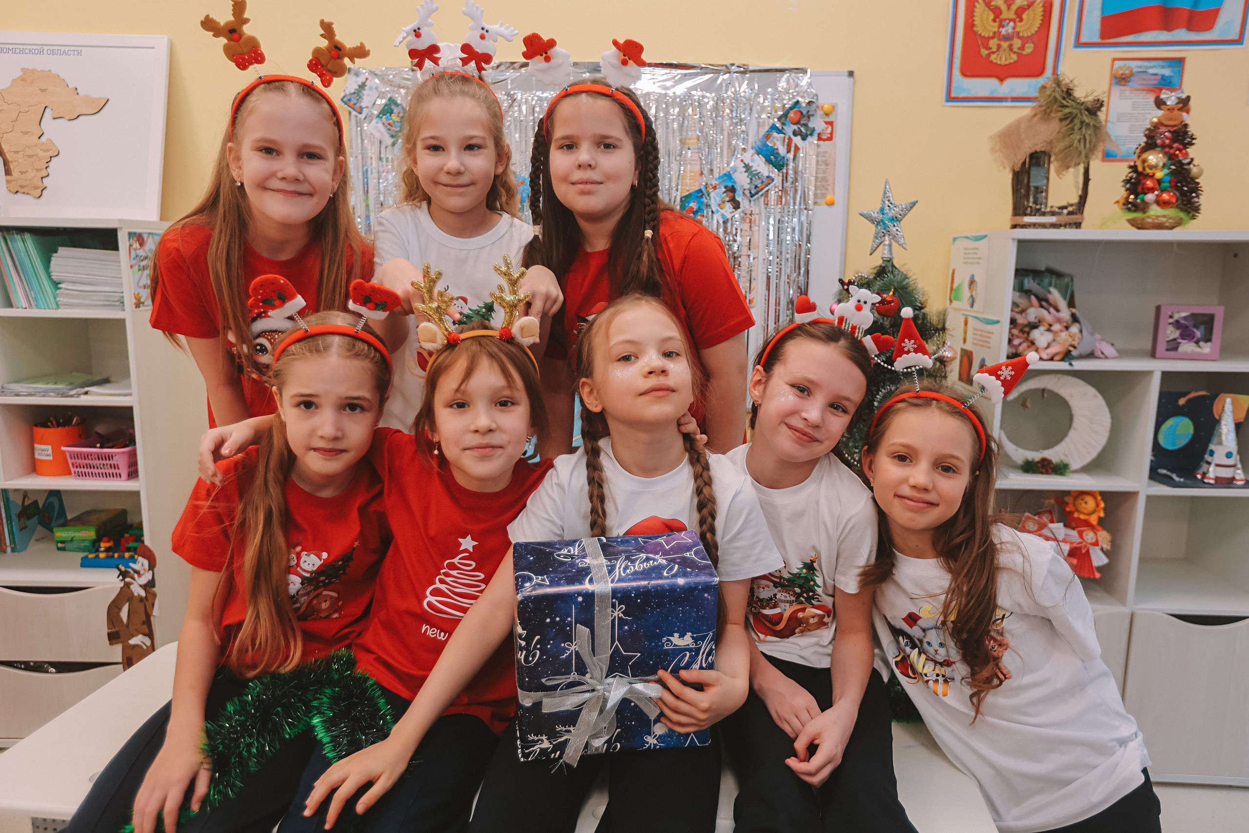Новогодняя в школе 2 класс. Семейный фотограф Тюмень, фотограф на роды Салмина Мария