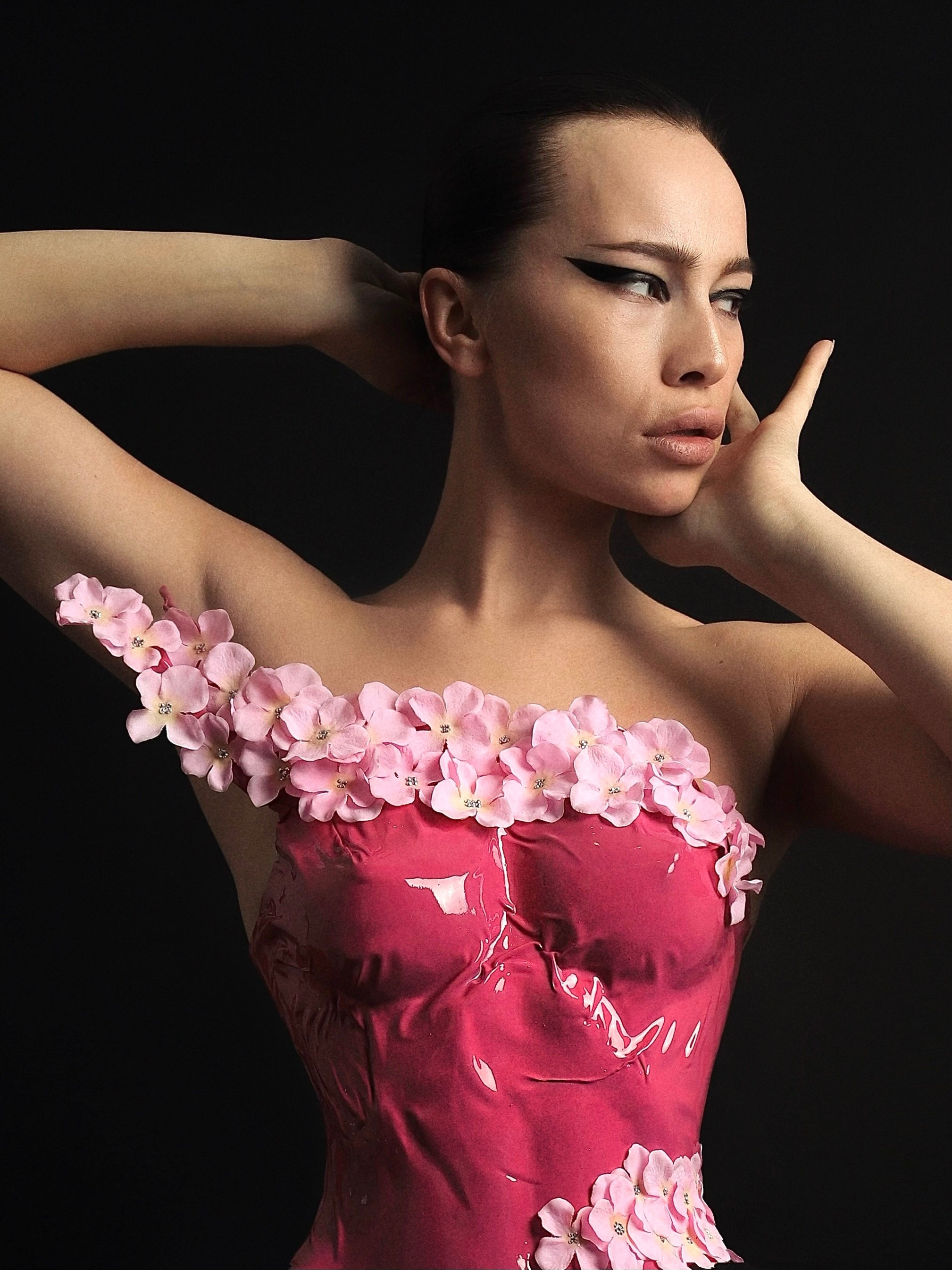 BLACK (чёрный). «ХИЩ»