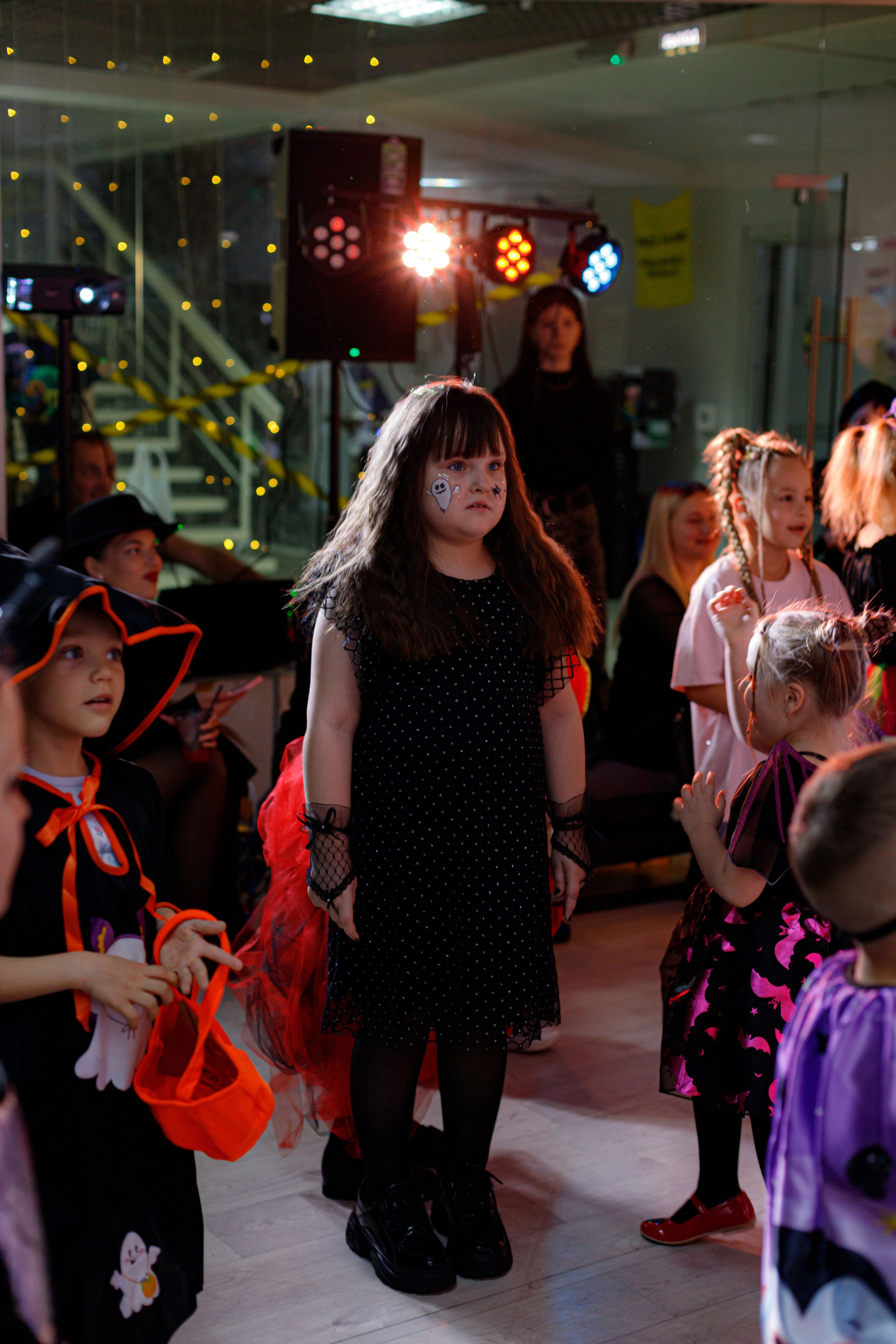 HALLOWEEN. Photokarish