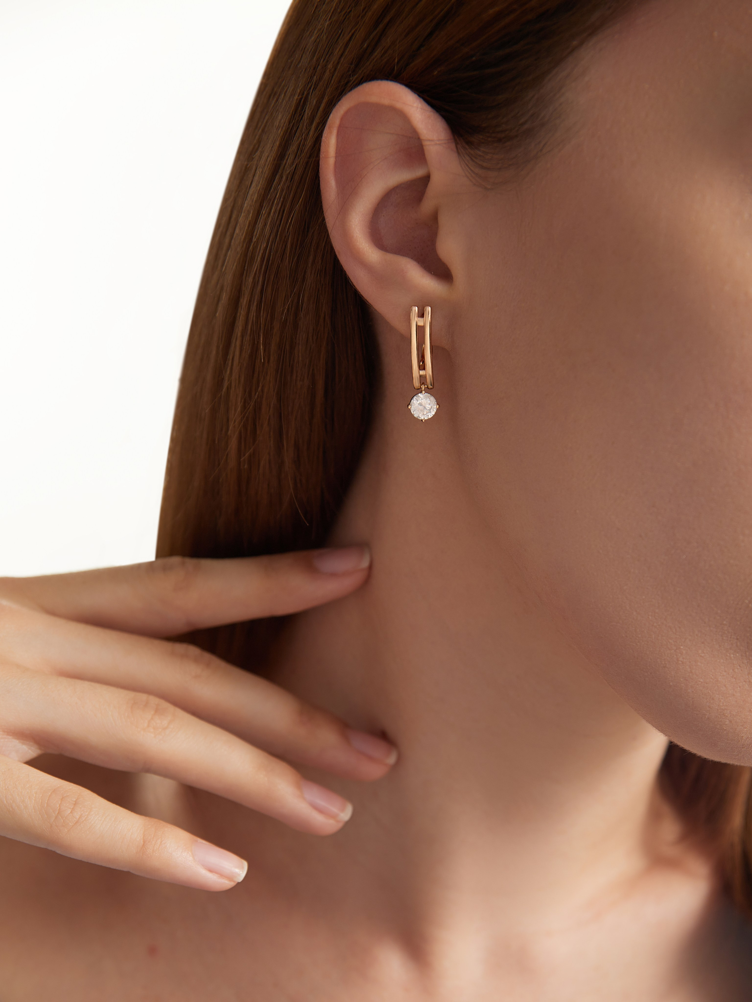 Фотосъемка аксессуаров с моделью в Ростове-на-Дону. Предметный и бизнес фотограф в Ростове-на-Дону Александра Степанова