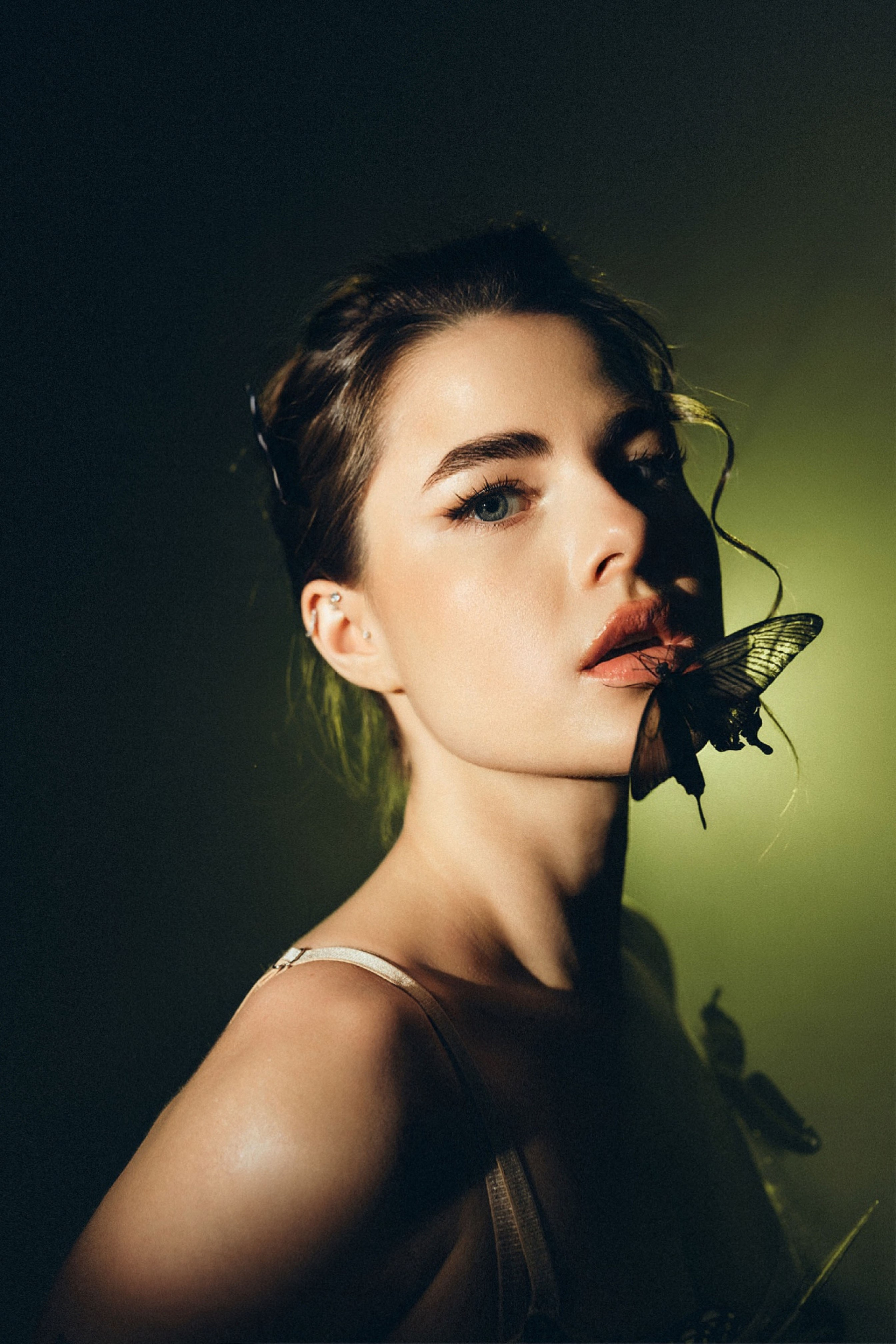 Мария с бабочками. Фотограф в Москве Ангелина Ким