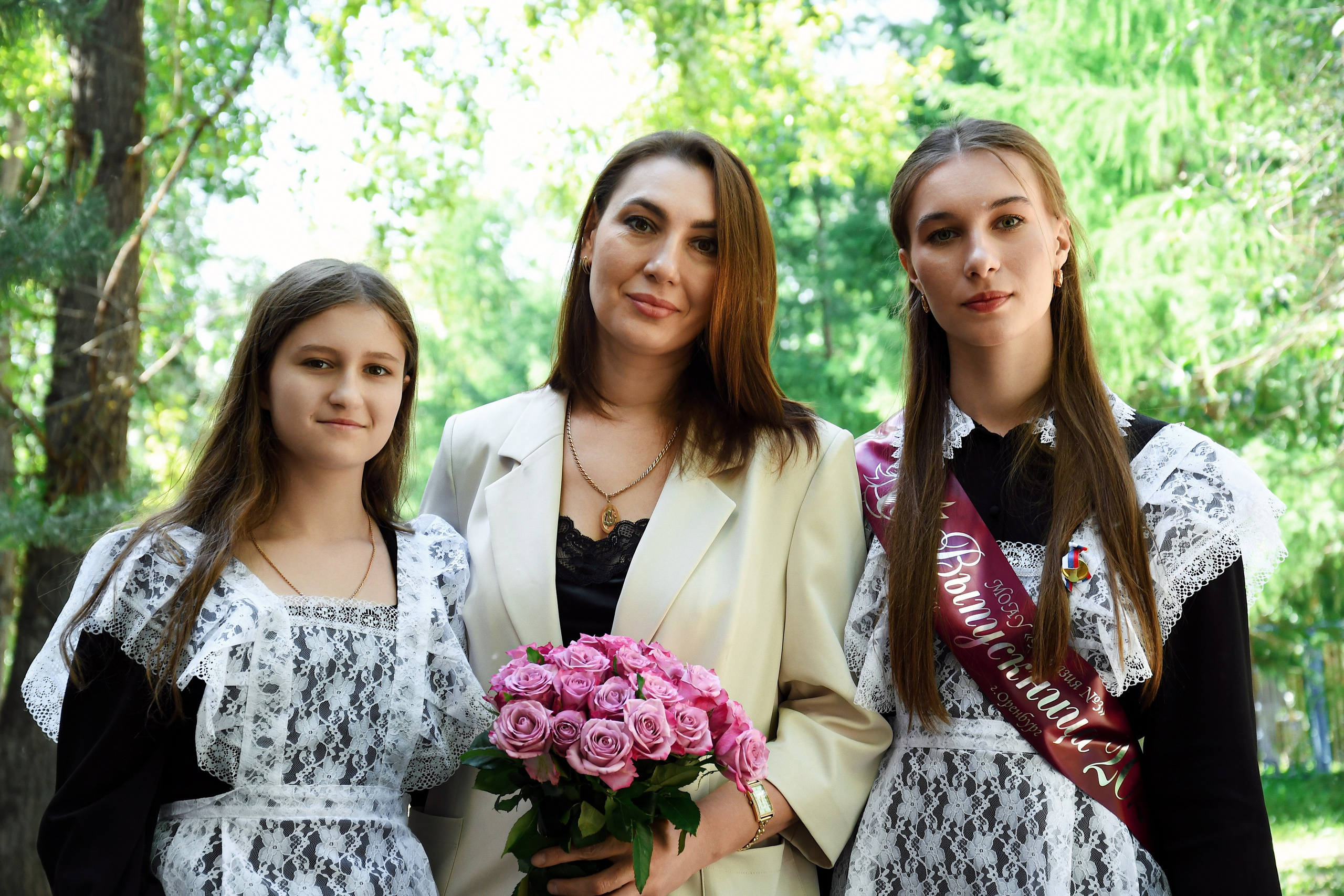 Линейка Гимназия Nº3. Фотограф Оренбург I Кристина Подольская