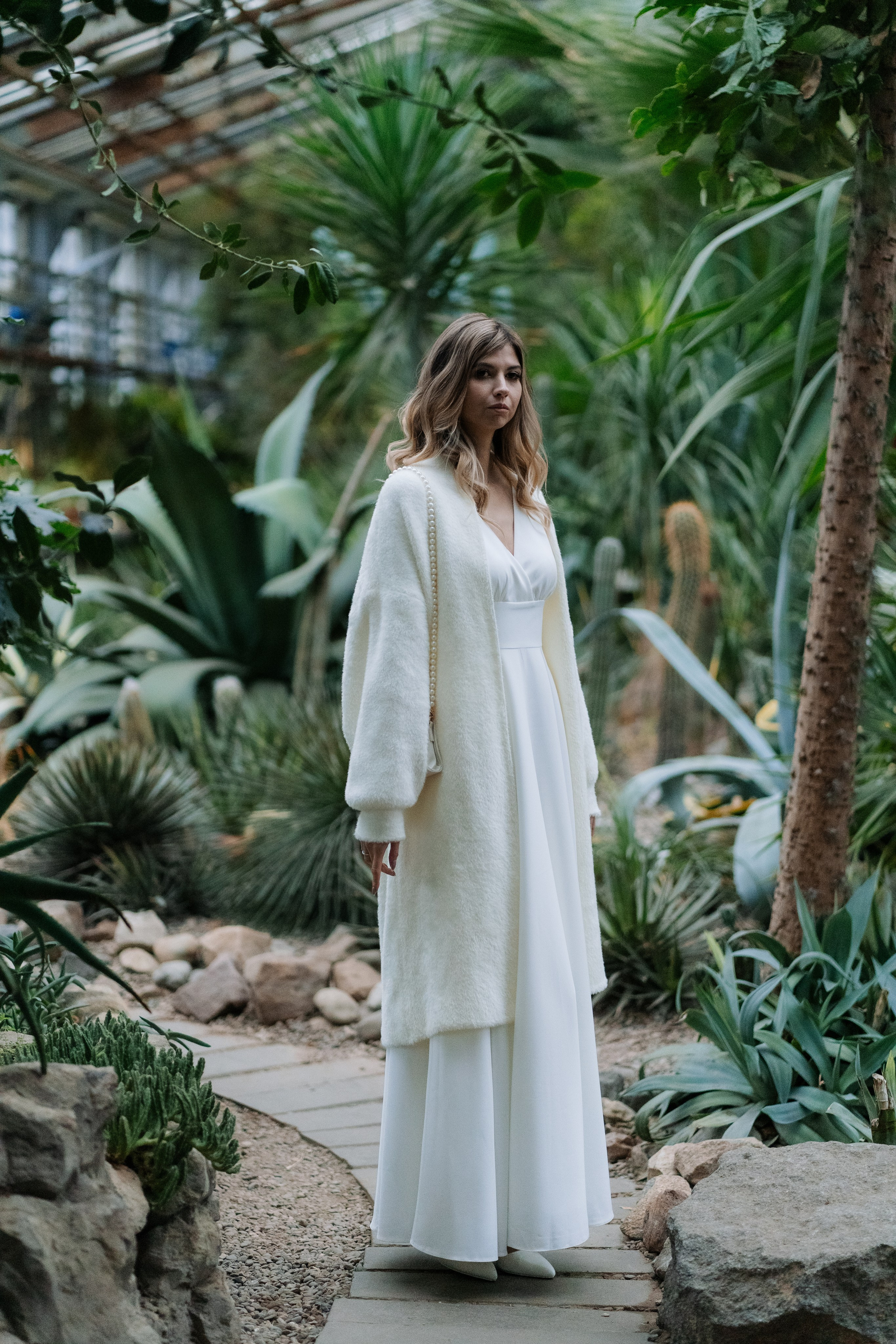 Свадебная фотосессия в оранжерее, Москва. Свадебный фотограф в Москве Анна Полушина