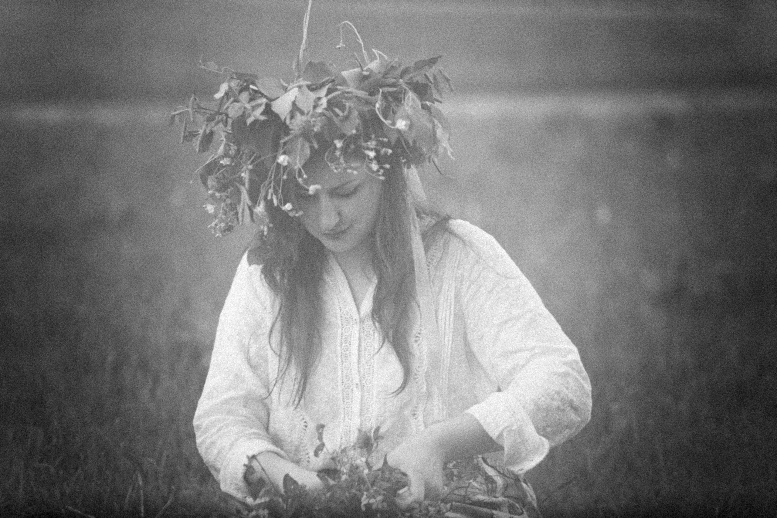 Девичьи венки. Арт-фотограф Крис Л. в Тобольске: портрет, семейные, свадьбы