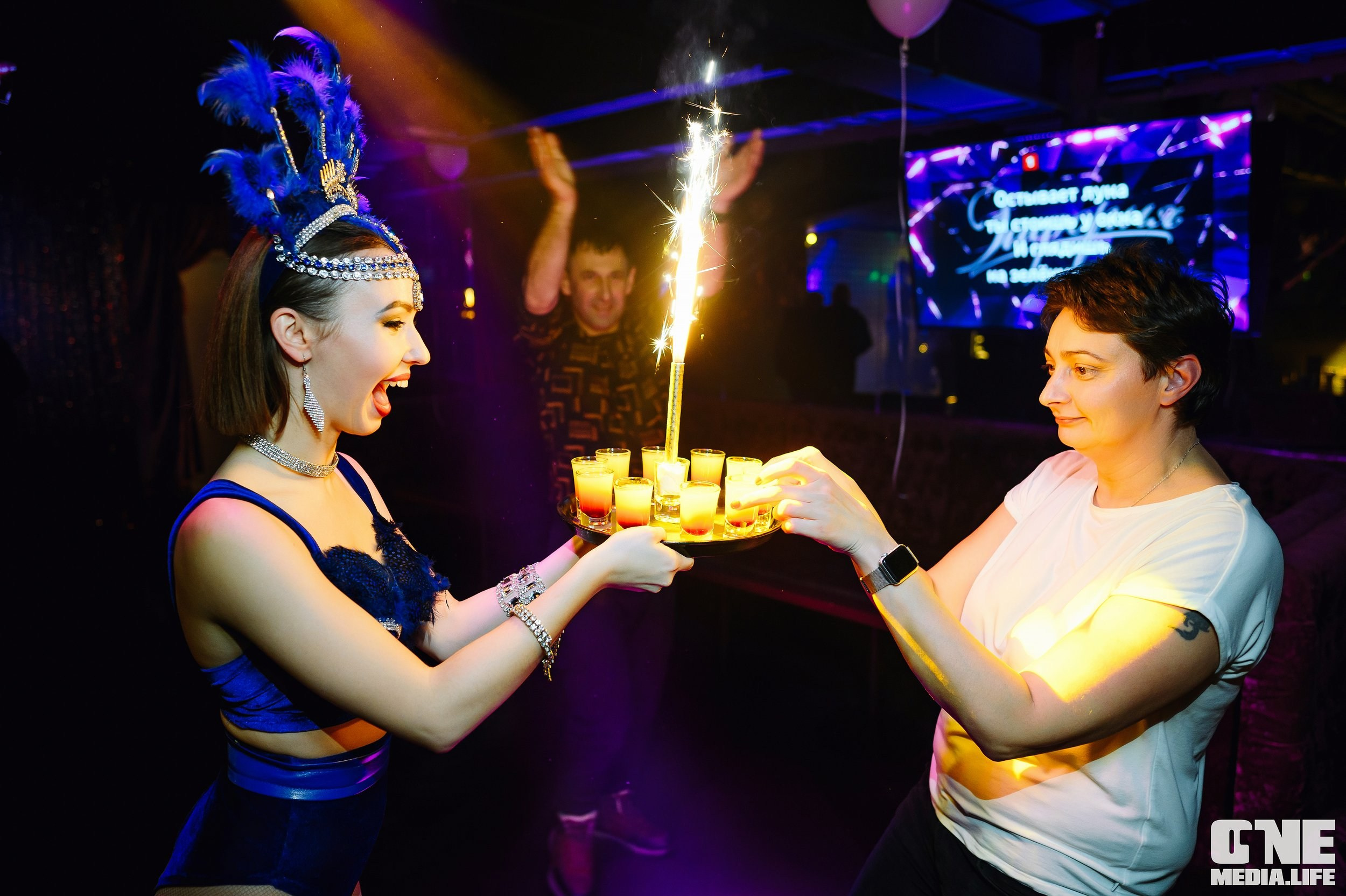 Фоторепортаж из караоке-клуба Эйфория. One Media Life: фоторепортажи, фотоотчеты с мероприятий и заведений