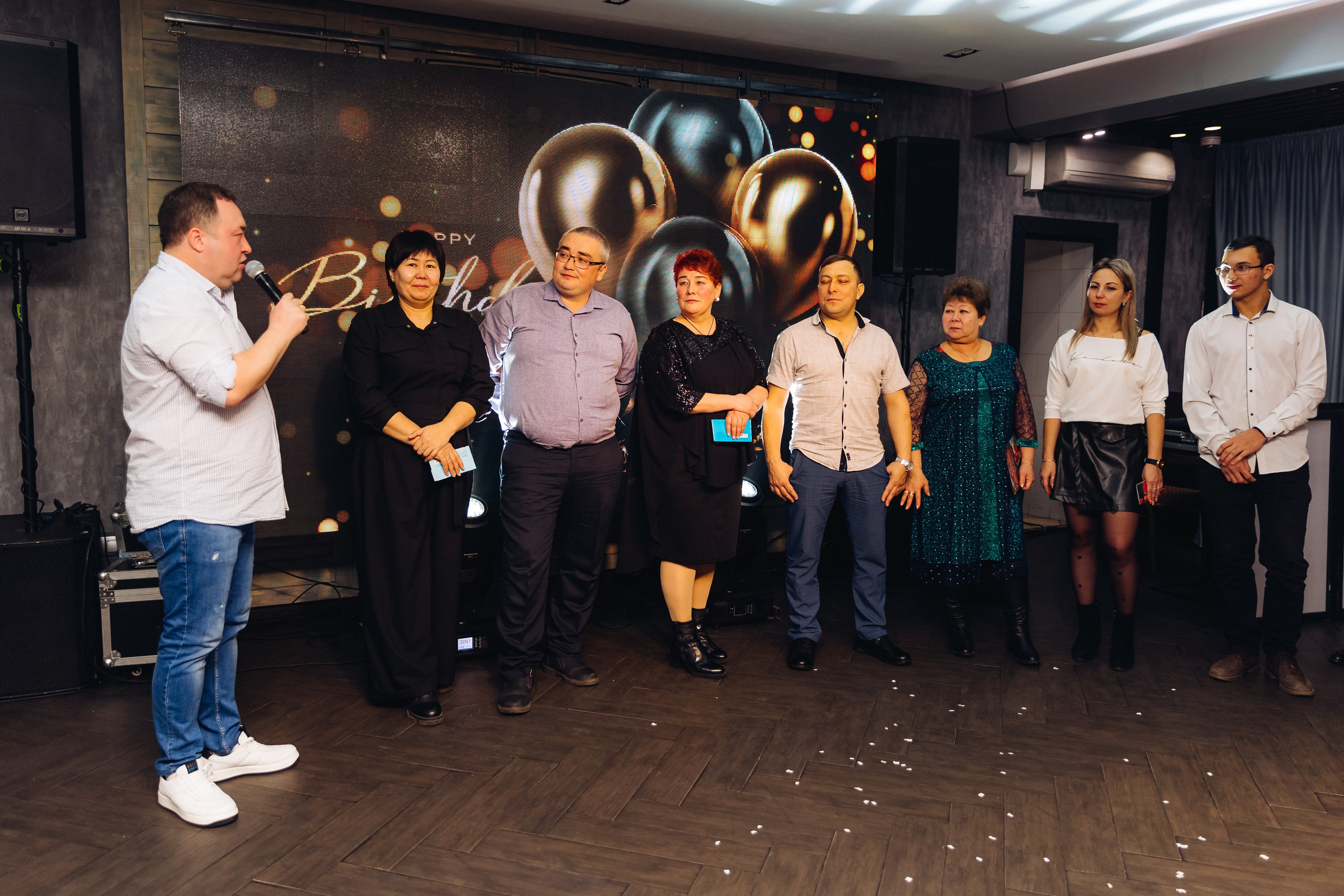 Юбилей в ресторане Вояж. Свадебный и семейный фотограф в Улан-Удэ