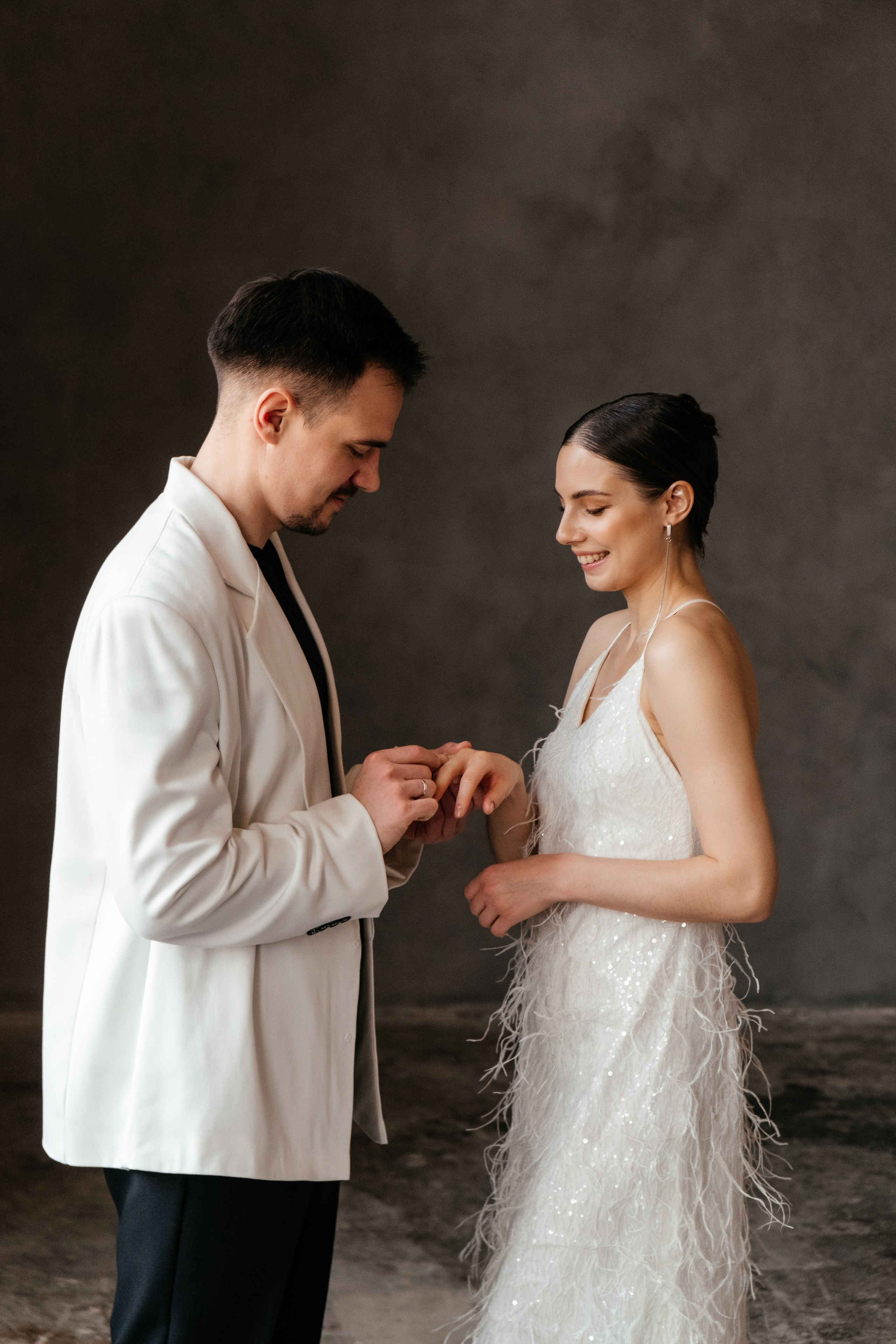 Фотограф свадебный Екатеринбурге — профессиональная съемка, лучшие кадры, эмоции, моменты. Свадебный фотограф в Екатеринбурге — заказ профессиональной фотосесии, все виды фотосъемки