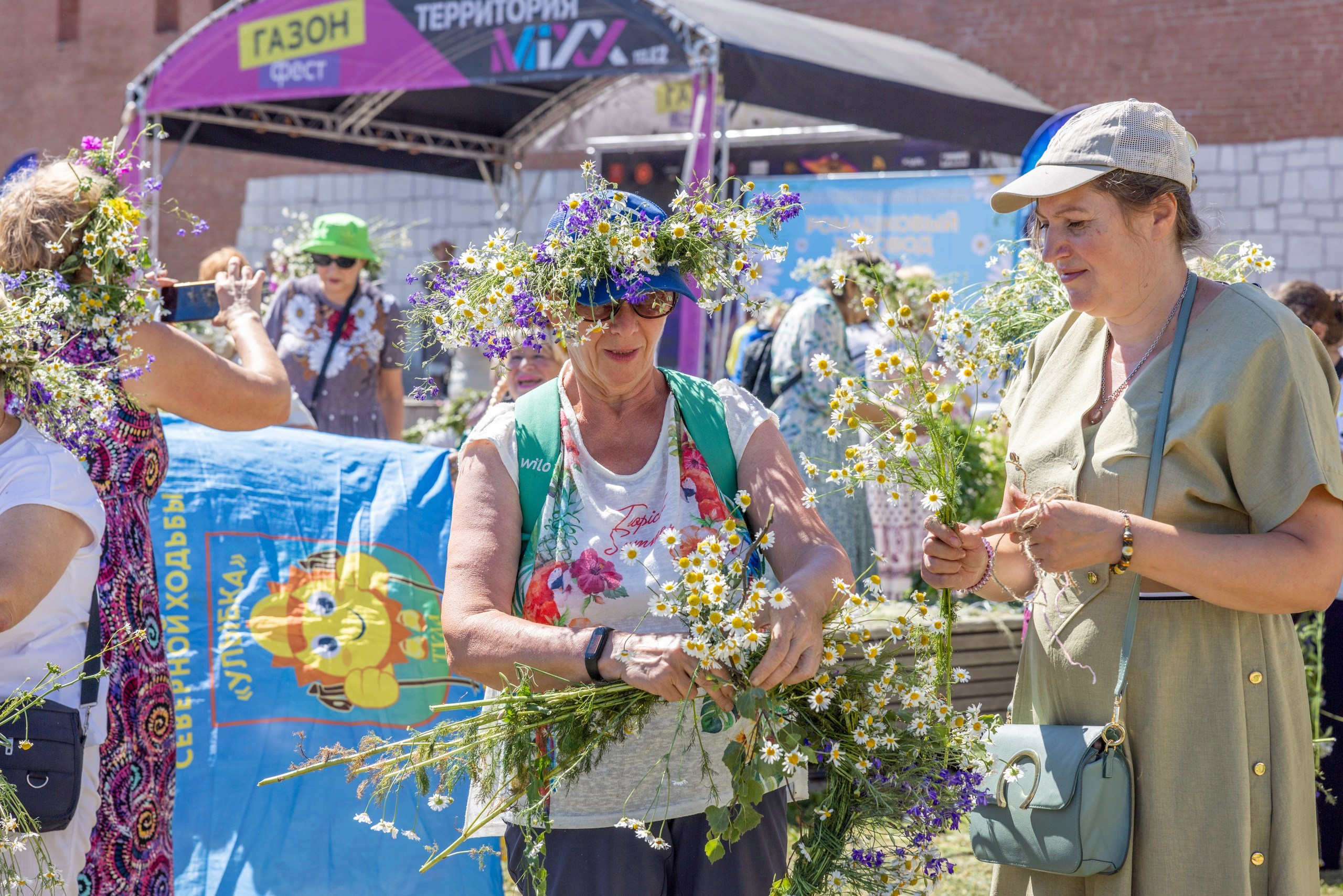 Фестиваль «Ромашковый хоровод». Северная ходьба. Фотограф в Туле Крупский АнДРей. Фотостудия «КАДР71» в Туле