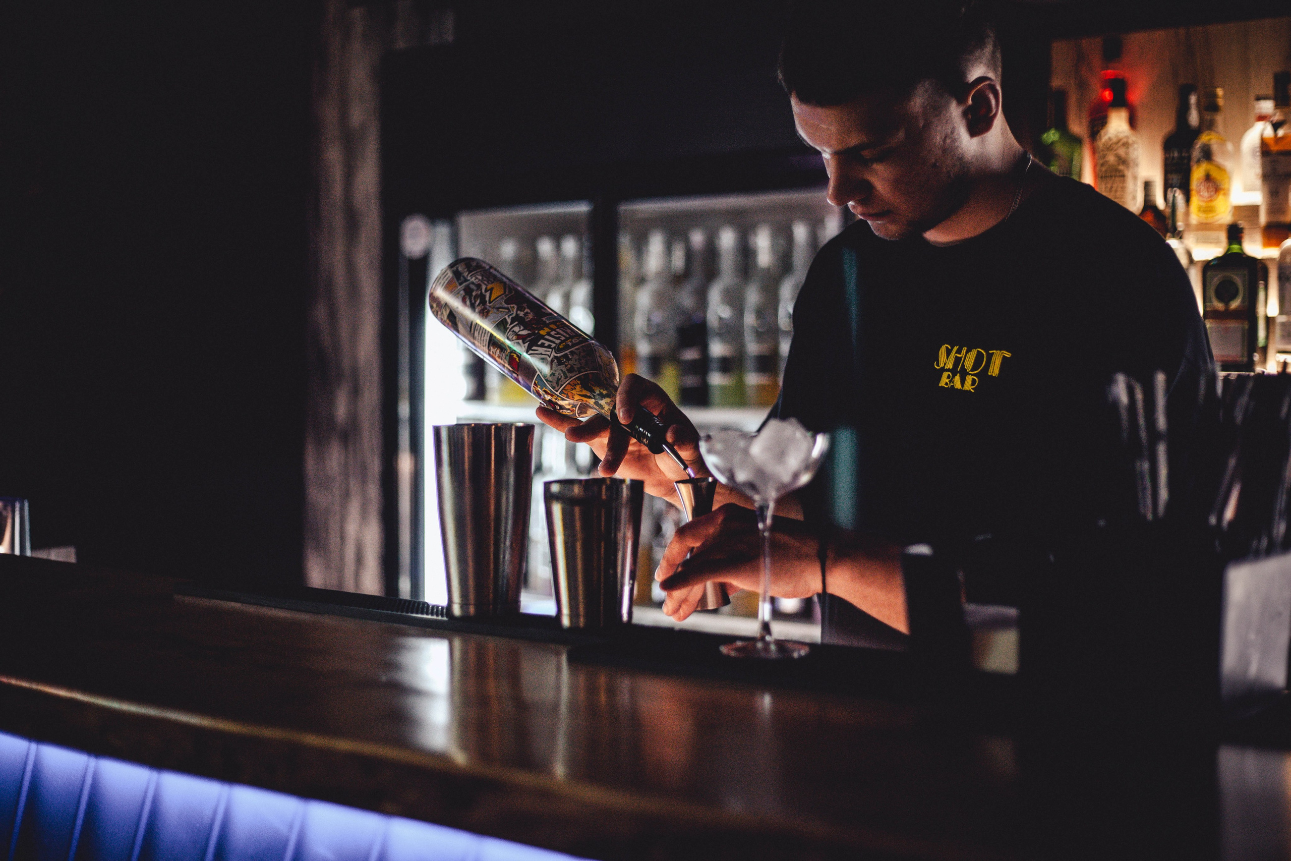 Шот Бар. Уличный фотограф Города N