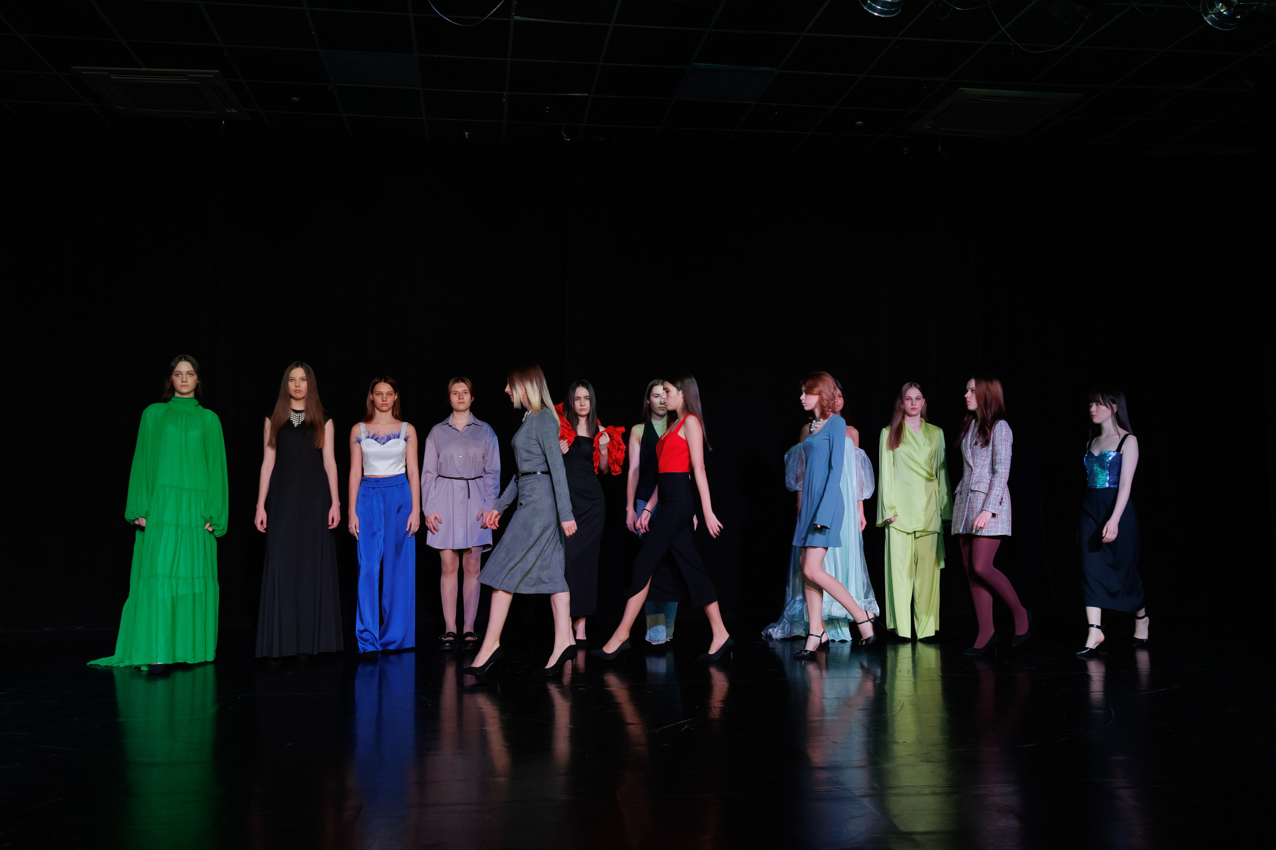 Показ коллекций Новосибирских дизайнеров для Fly Production. Фотограф Новосибирск — Наталья Гресь