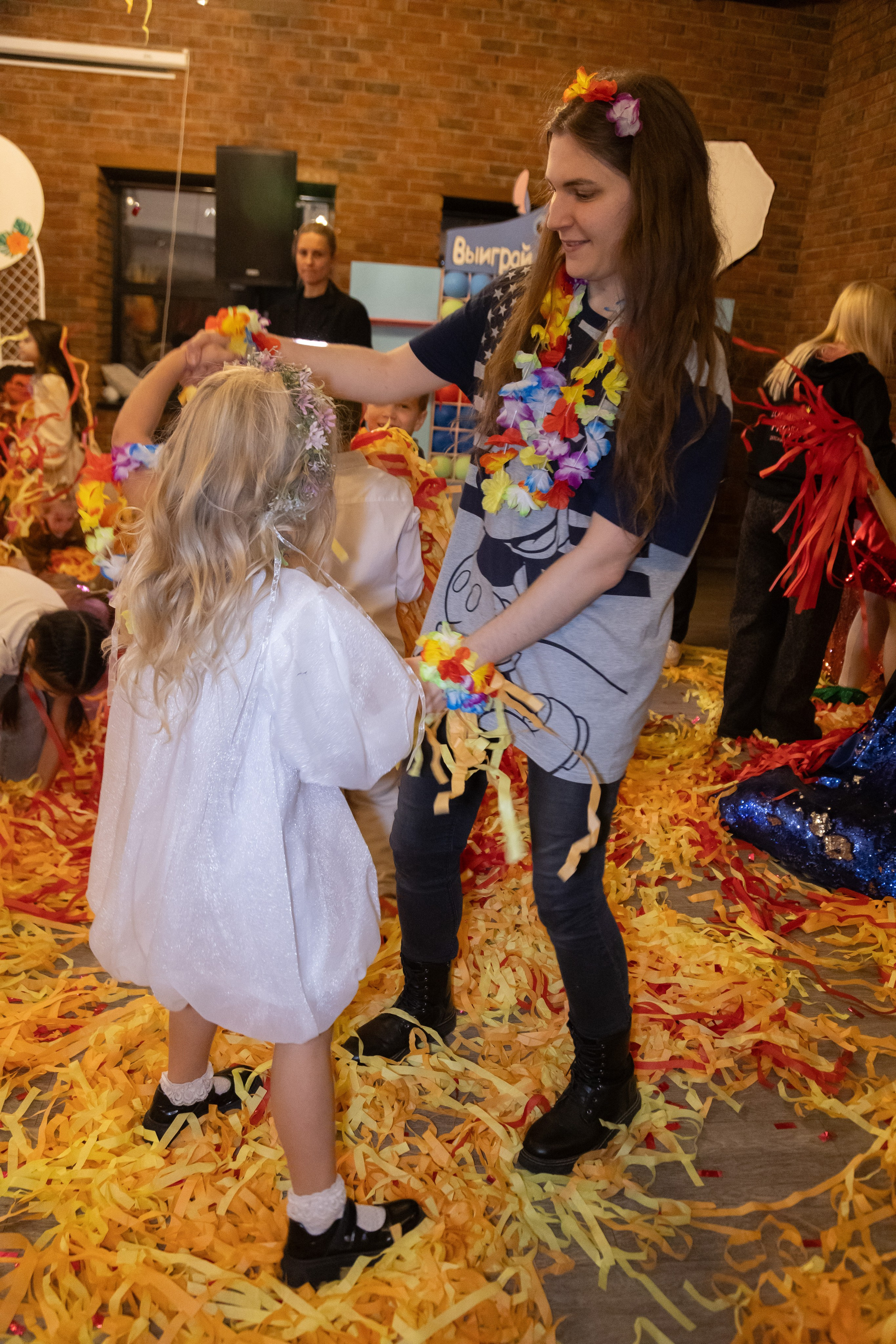 День Рожденья Оливия 7 лет. Портретный Студийный и уличный фотограф Москва. Индивидуальные, Семейные, Беременность, Будуар, Каталог, контент съемки для блога и бизнеса