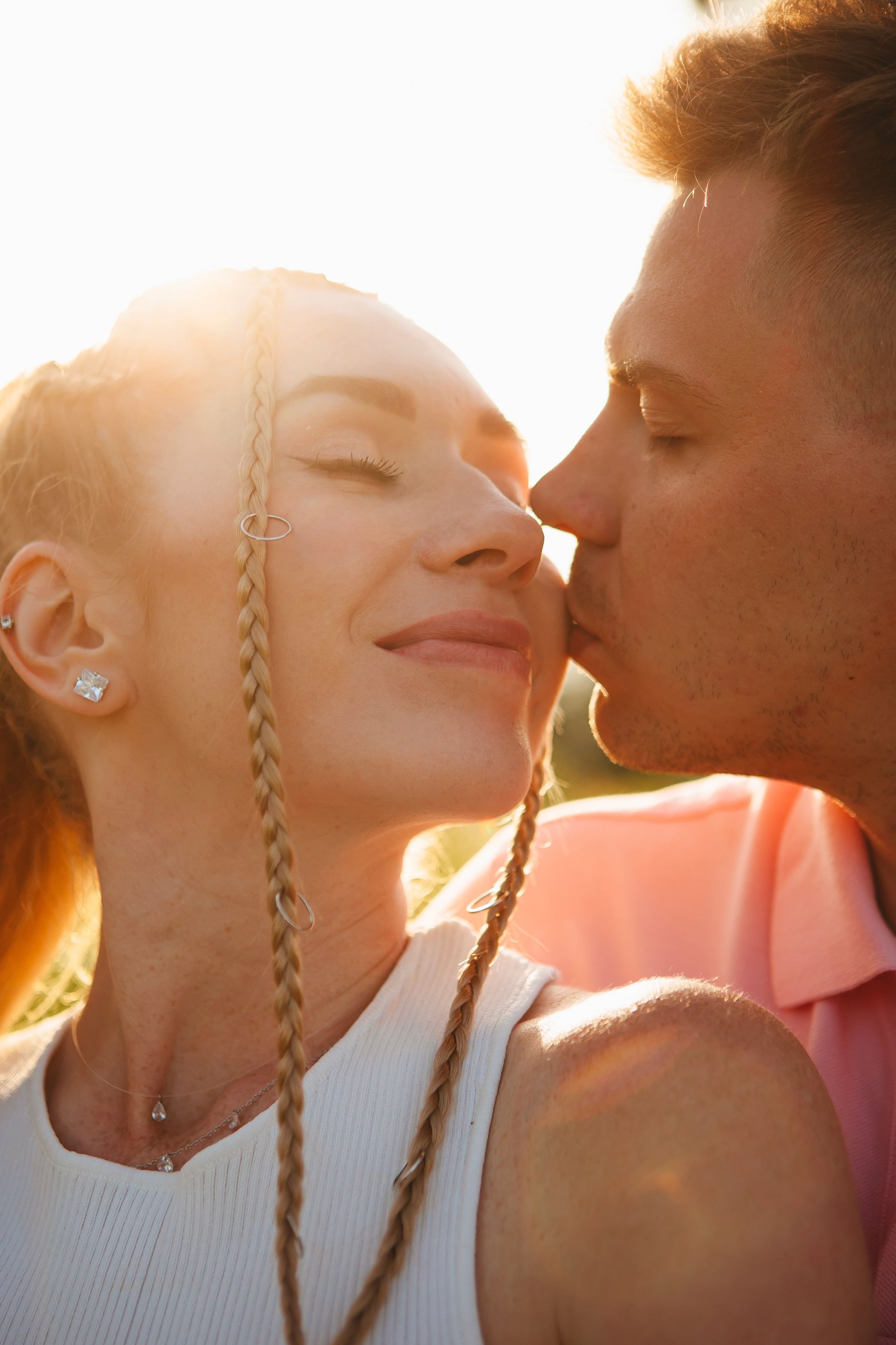 Искры между нами. Семейный и свадебный фотограф Сочи Адлер Сириус Красная поляна