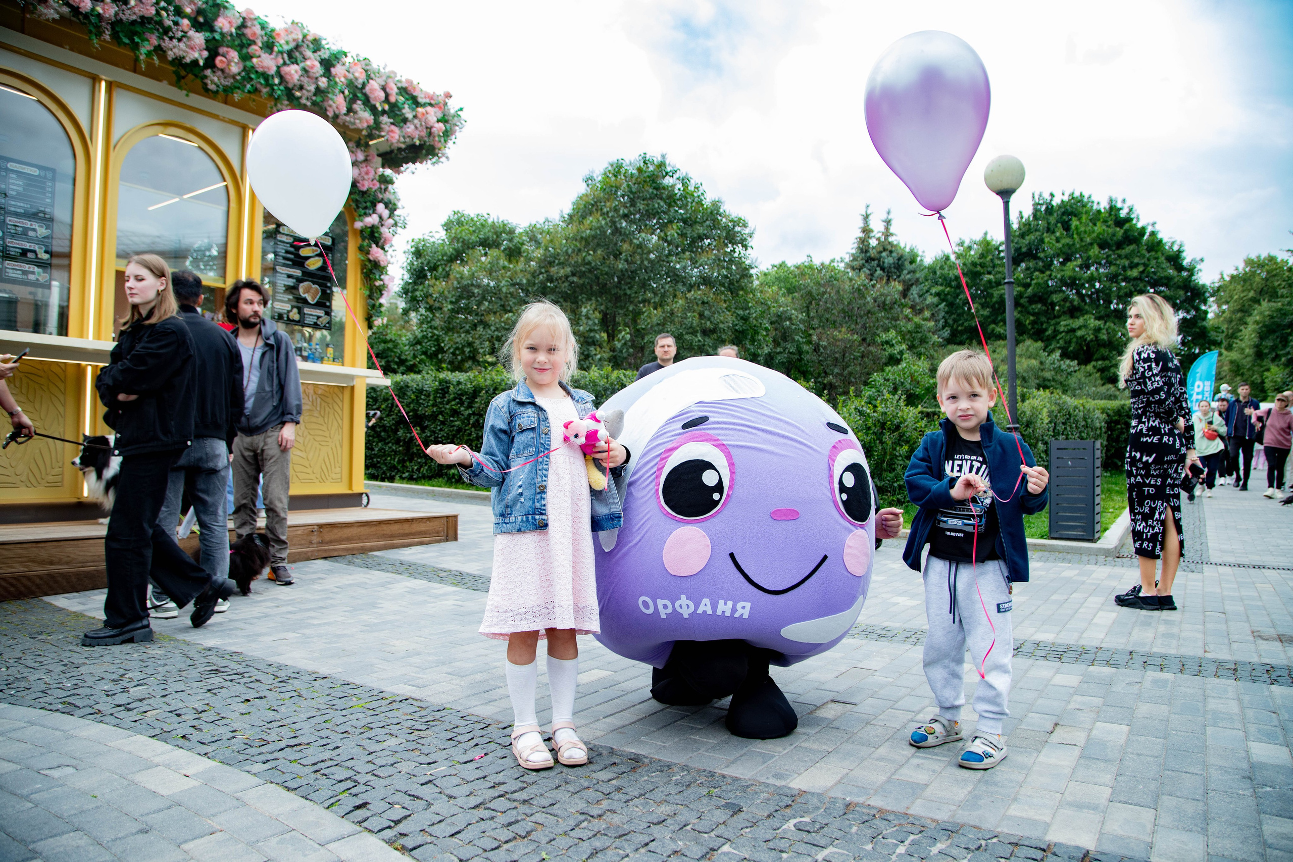 Съемка для благотворительного фонда. Женский фотограф в Москве Рина Леонтьева