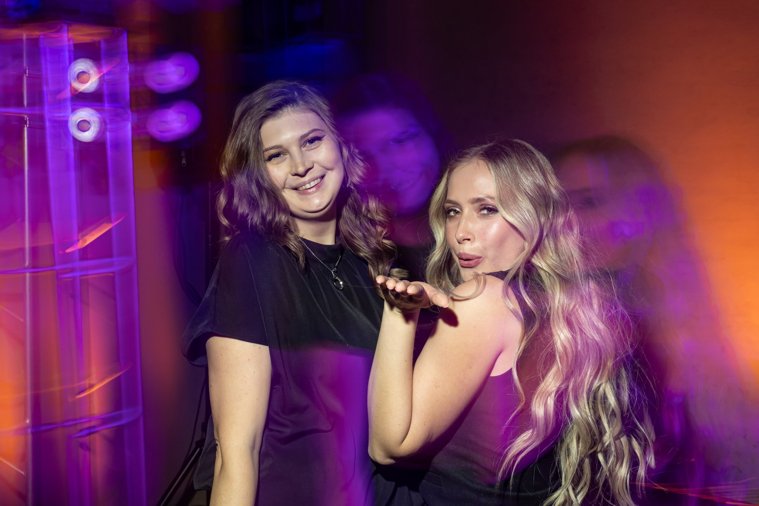 Kirill & Arina. Фотограф свадебный, репортажный, индивидуальный, фото для маркетплейсов, брендов, автосалонов