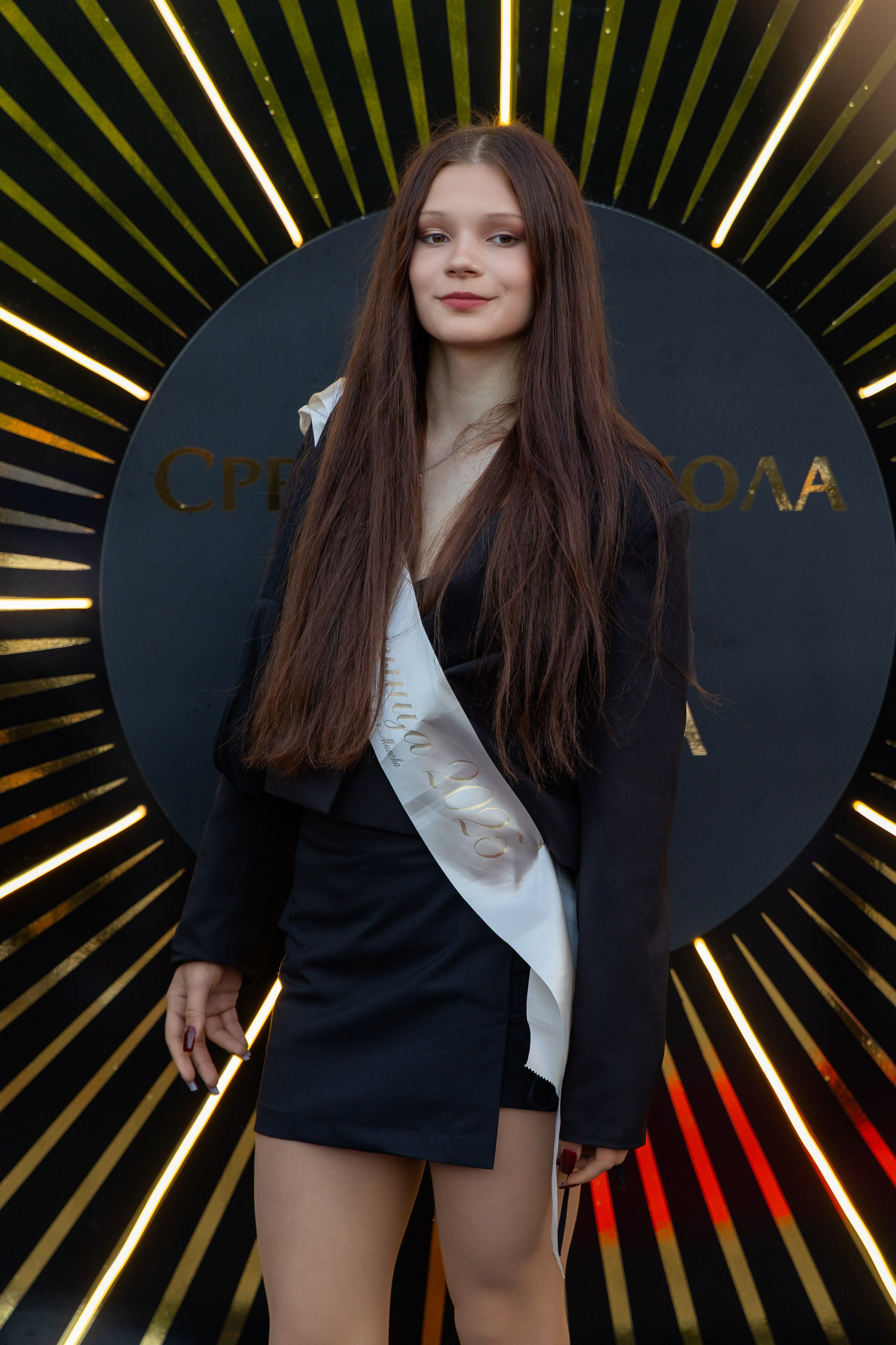 Школьный выпускной 2025 год в Минске, Беларуси. Свадебный фотограф в Минске/Беларуси Сергей Спиридонов