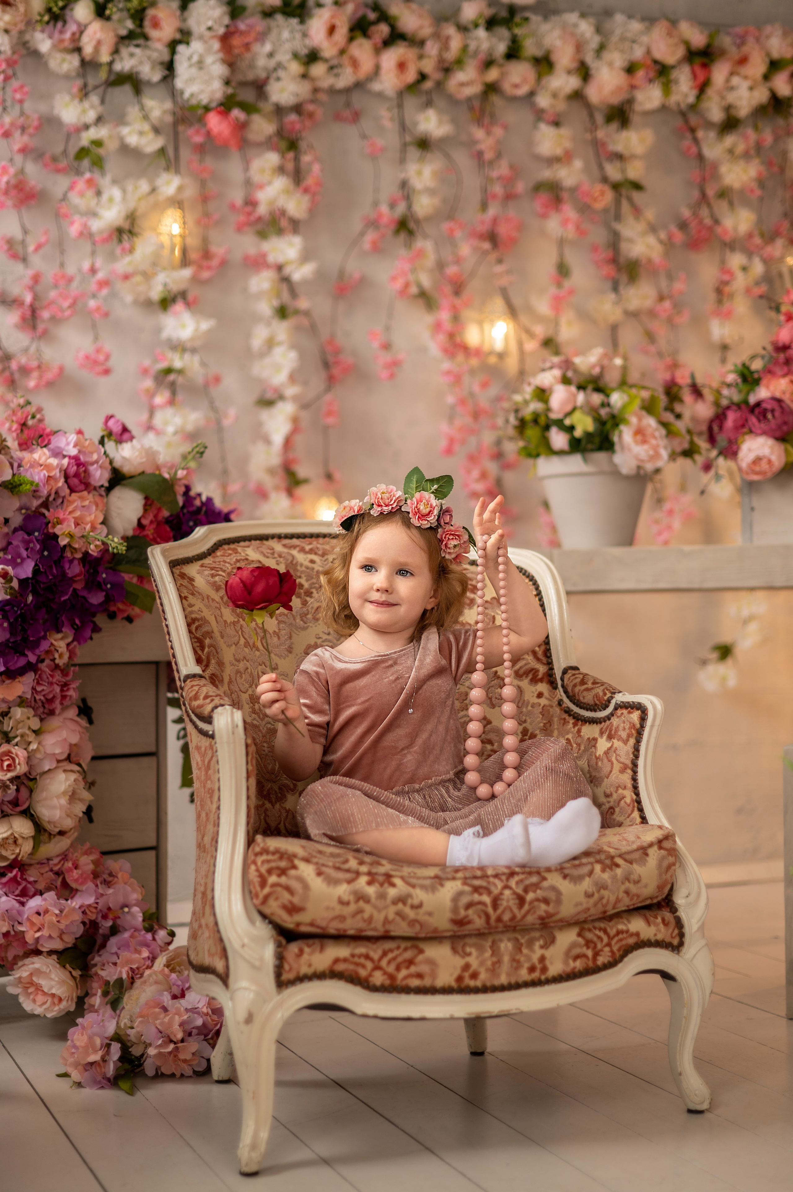 Весенняя фотосессия в Леонардо студио. Детский и семейный фотограф г. Москва Оксана Катаджи