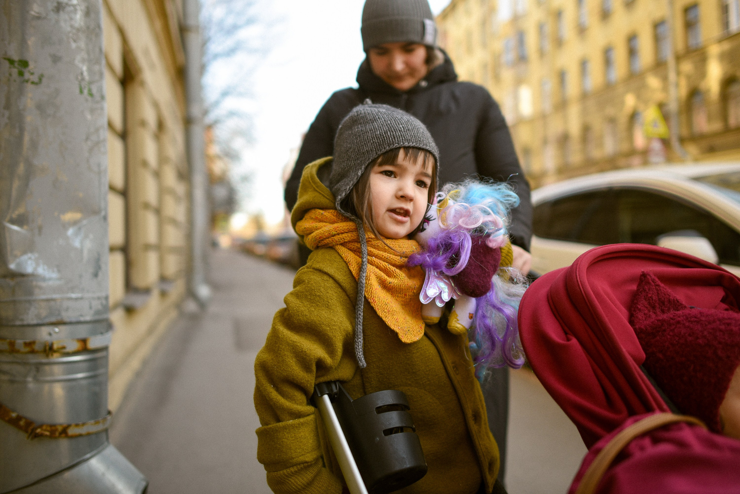 A Mom’s Day: The Everyday Hustle. Documentary family photography in Barcelona and beyond