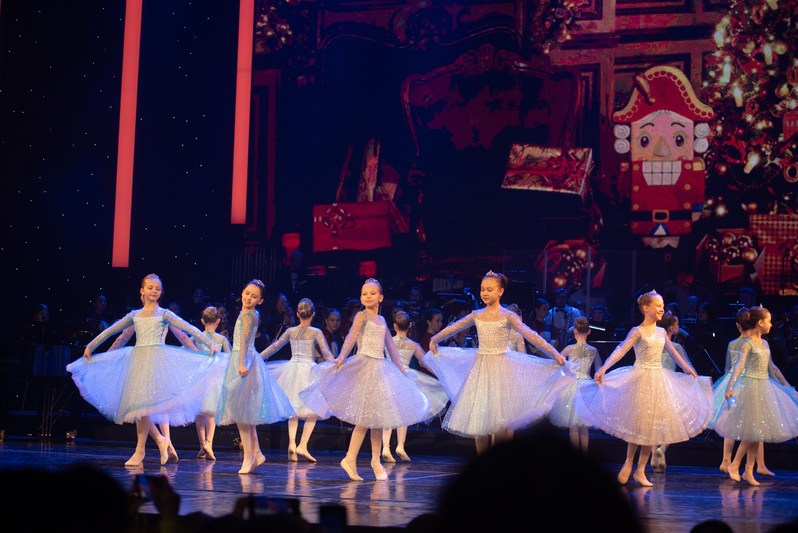 Отчетный концерт ДШИ «Гармония» «Зимняя гармония». Фотограф новорожденных, семейный детский в Тюмени Татьяна Морозова