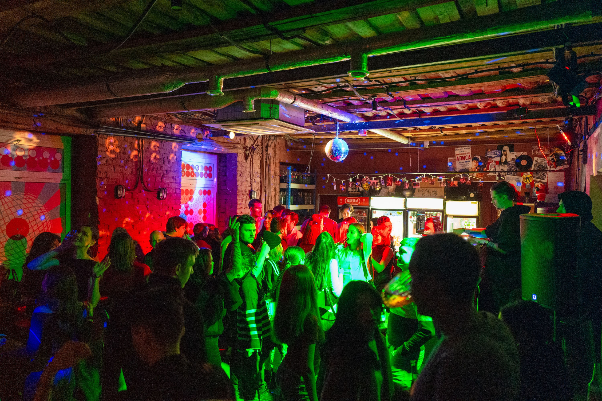 Рюмочная «Здоровье». Фотограф Тюмень