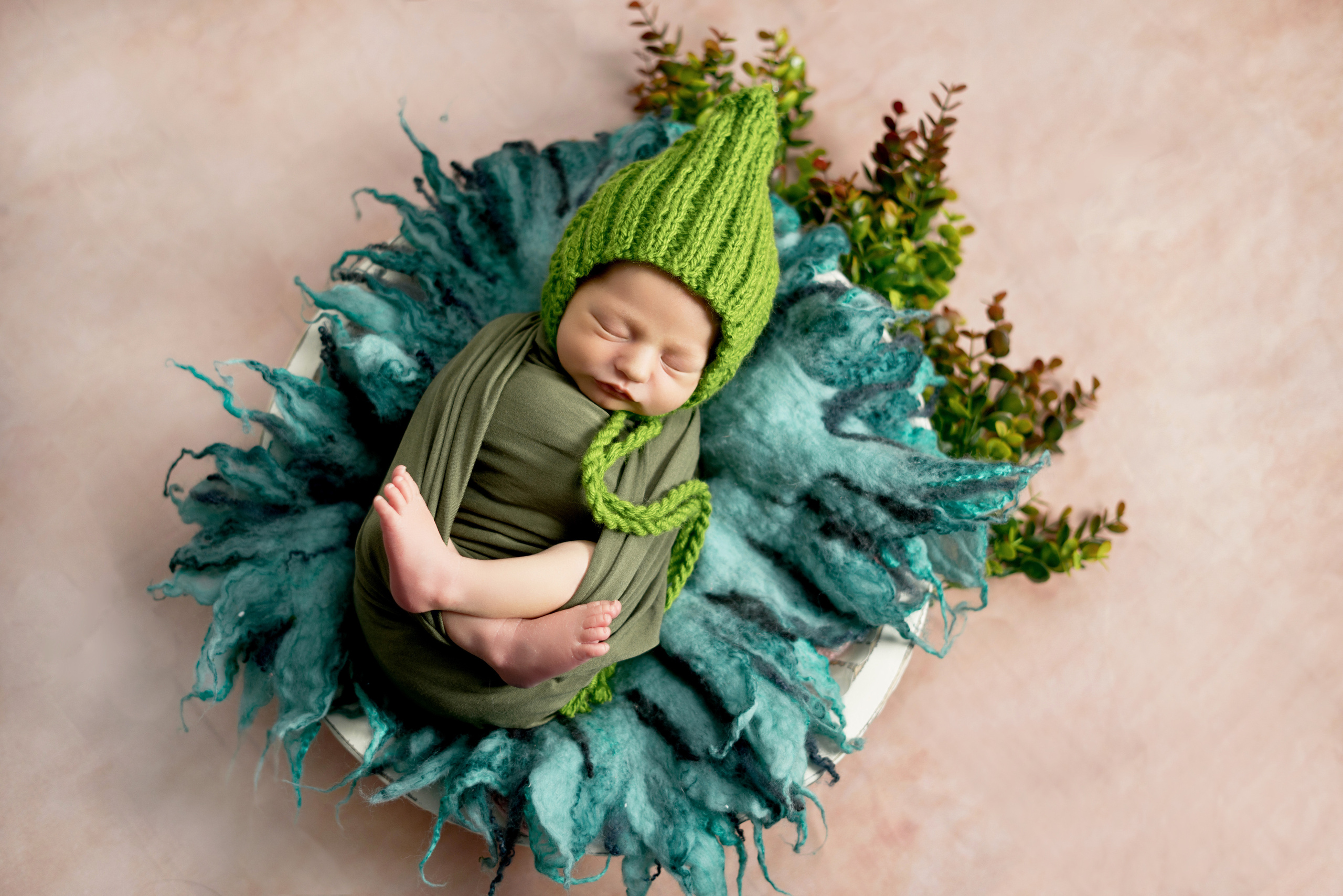 Новорожденные. Фотограф новорожденных Тюмень
