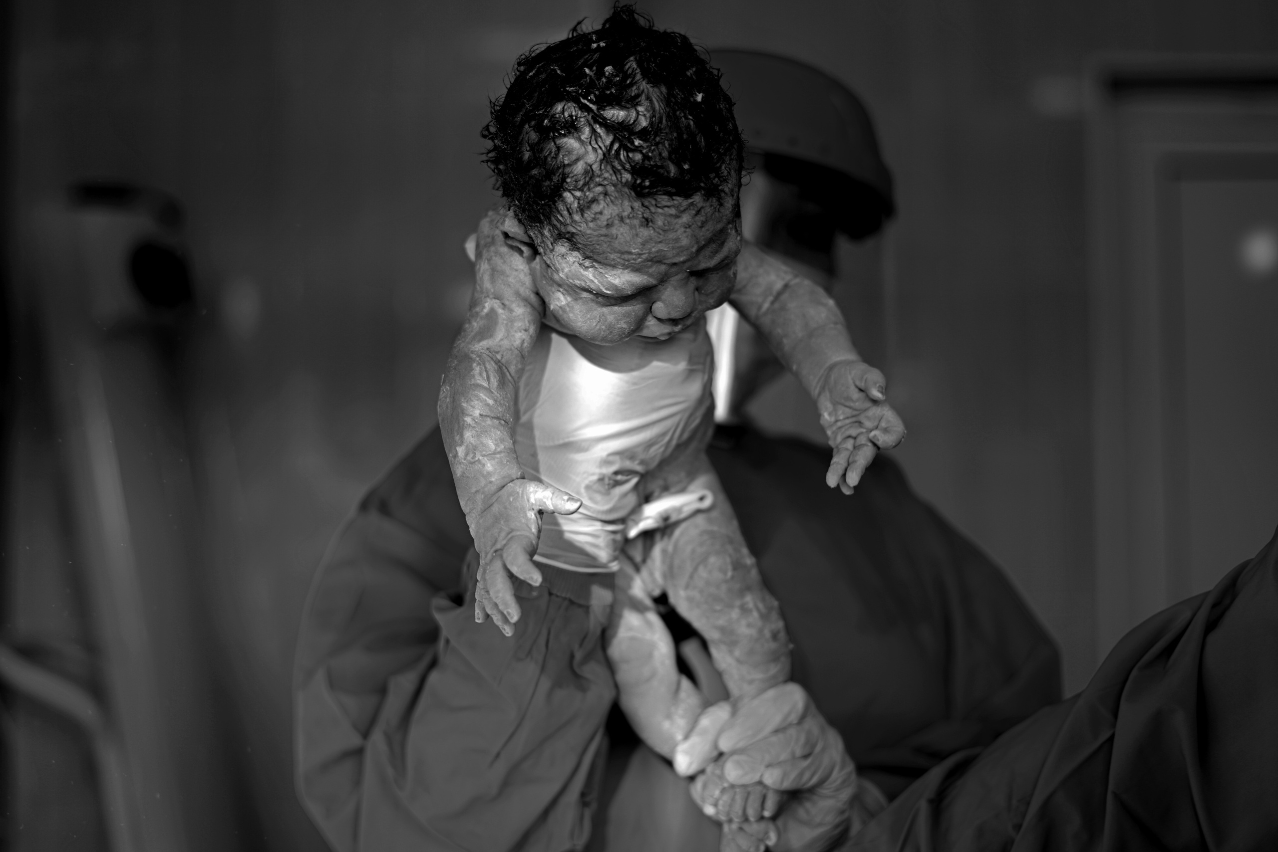 Роды. Фотограф новорожденных Тюмень