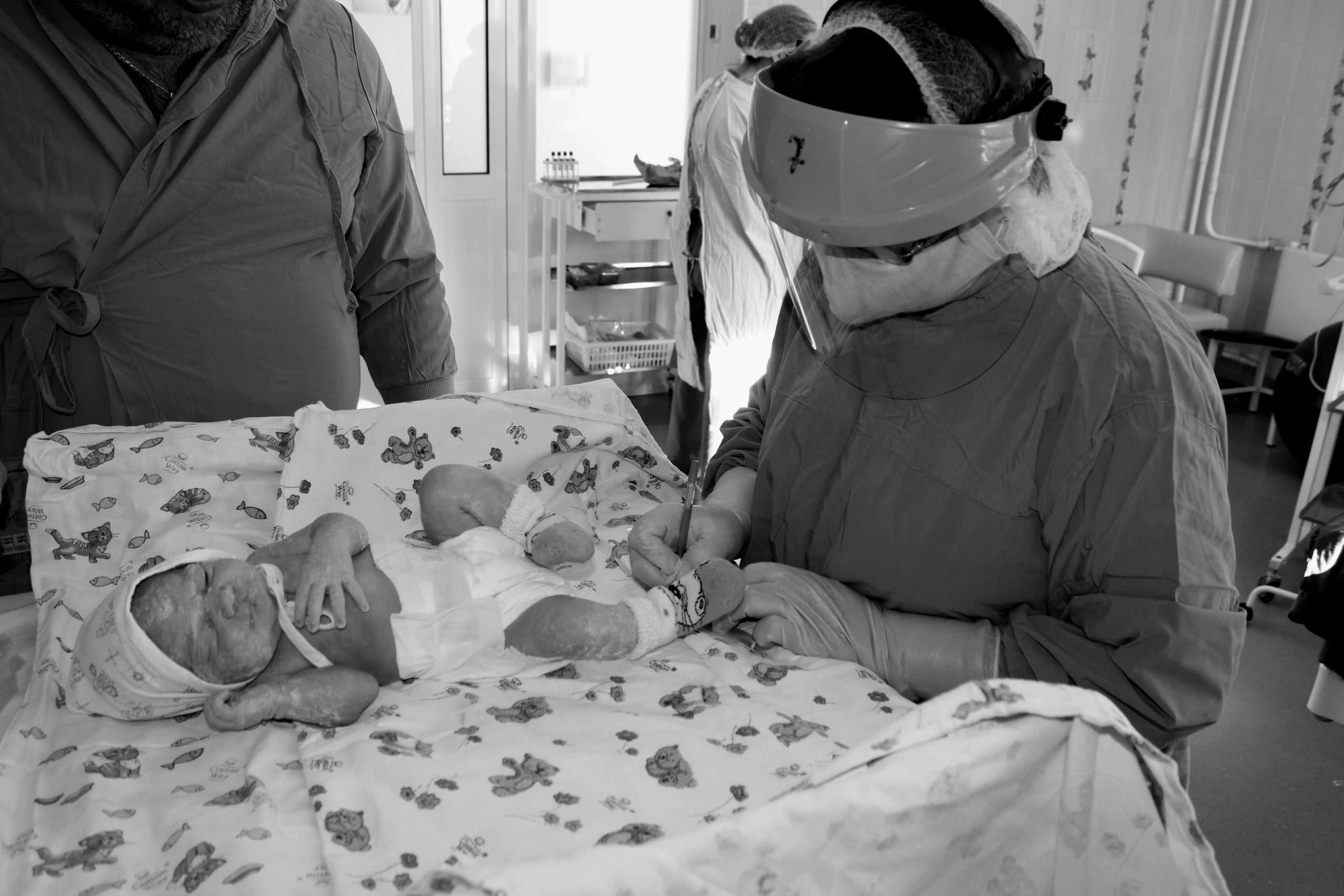 Роды. Фотограф новорожденных Тюмень