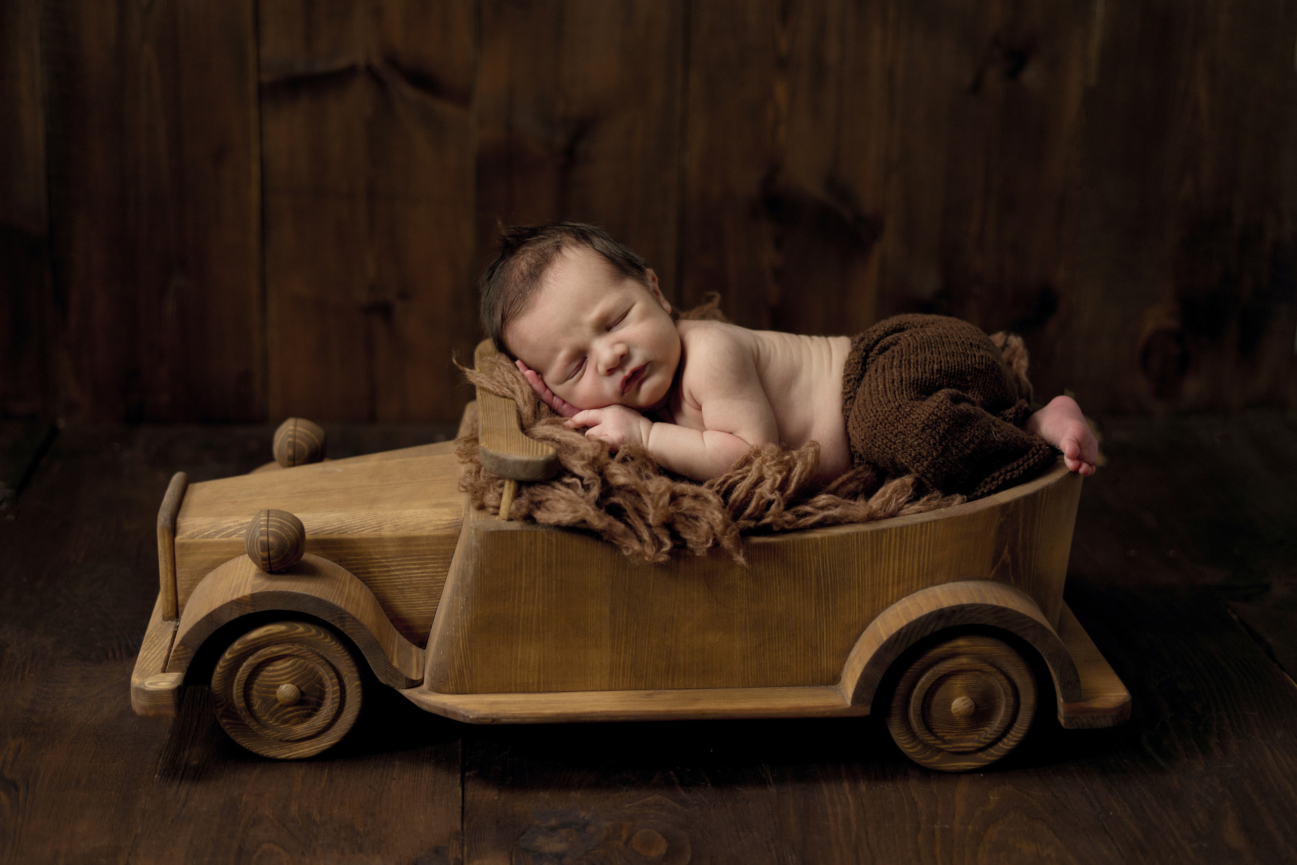 Новорожденные. Фотограф новорожденных Тюмень