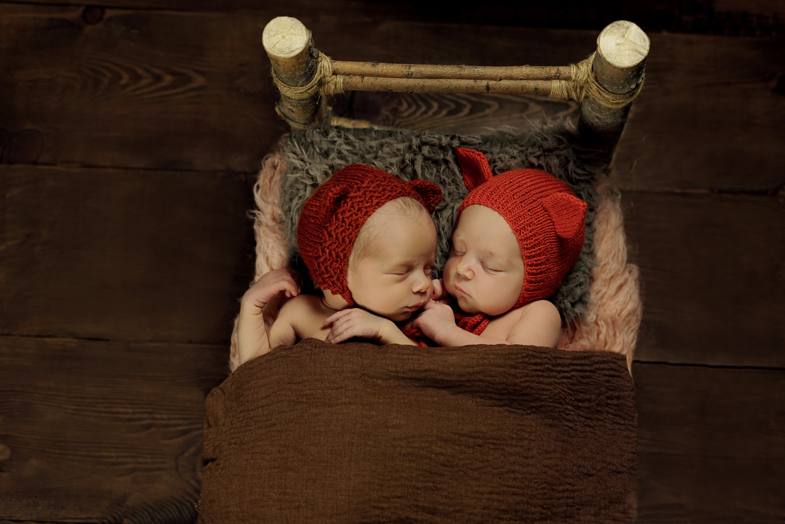 Новорожденные. Фотограф новорожденных Тюмень