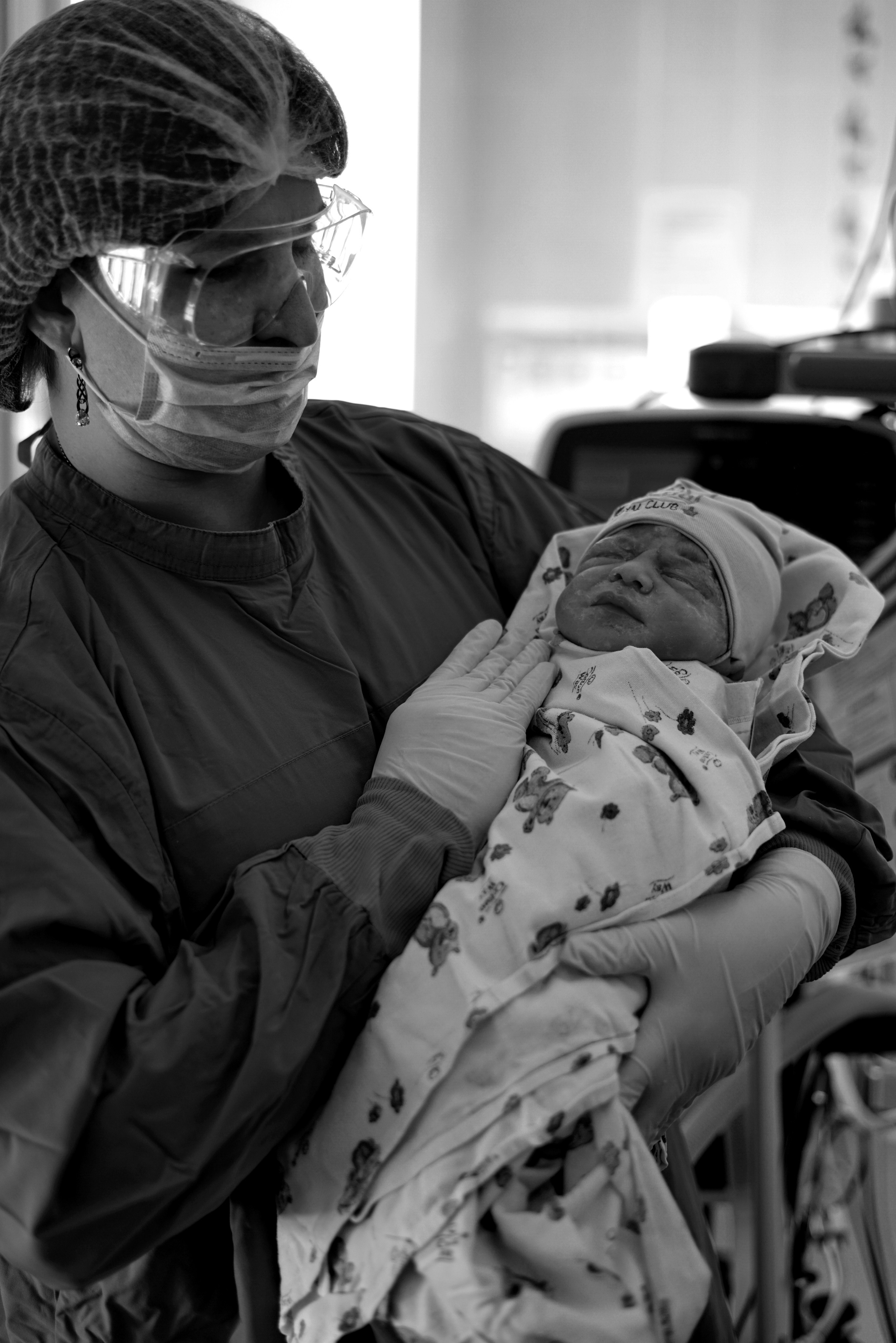 Роды. Фотограф новорожденных Тюмень