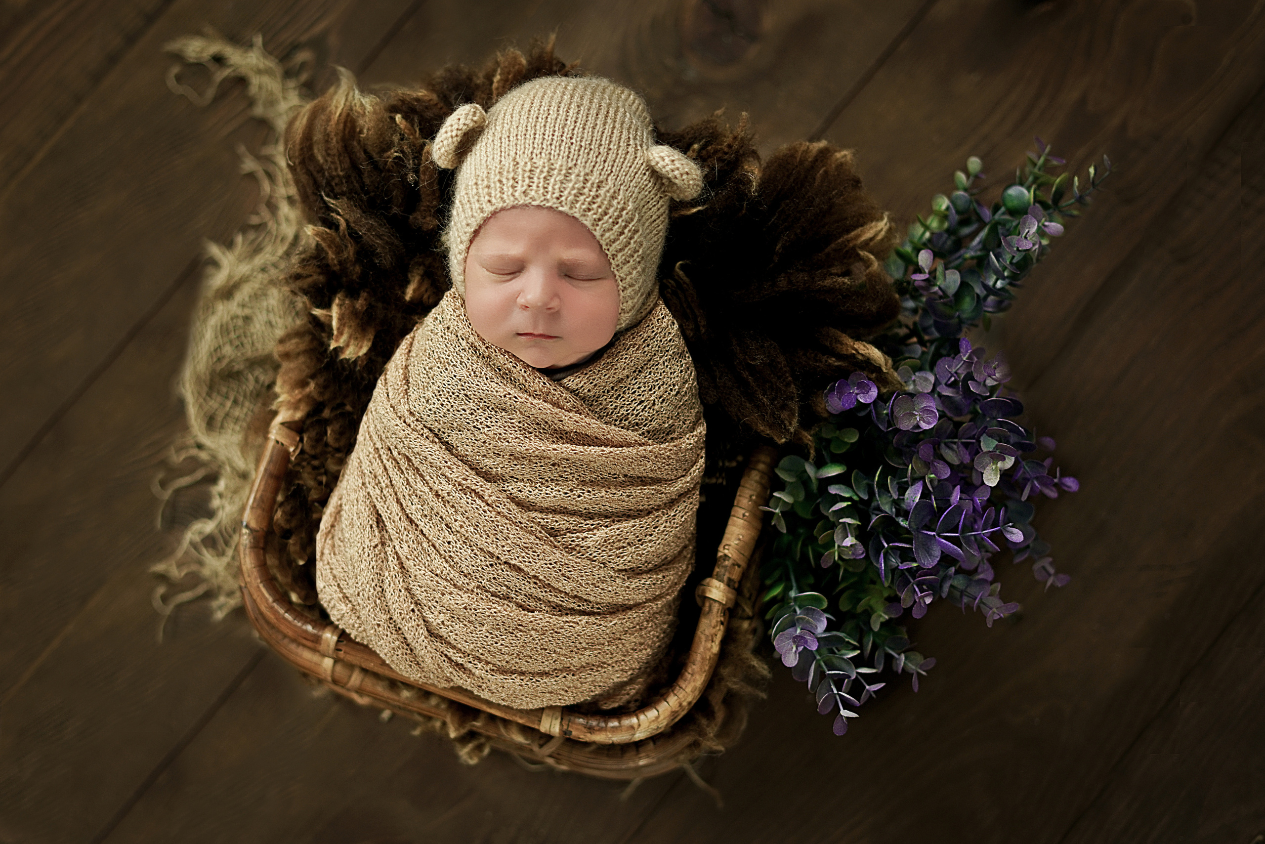 Новорожденные. Фотограф новорожденных Тюмень