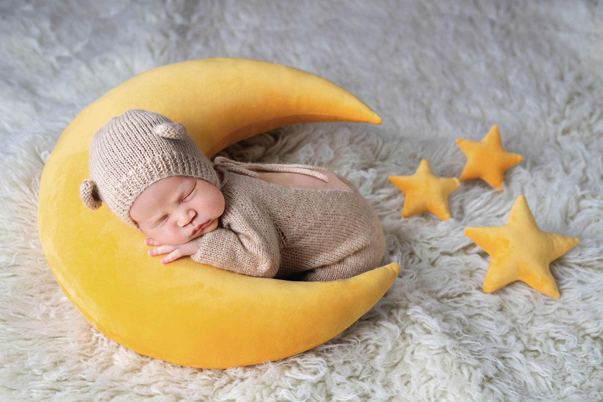 Новорожденные. Фотограф новорожденных Тюмень