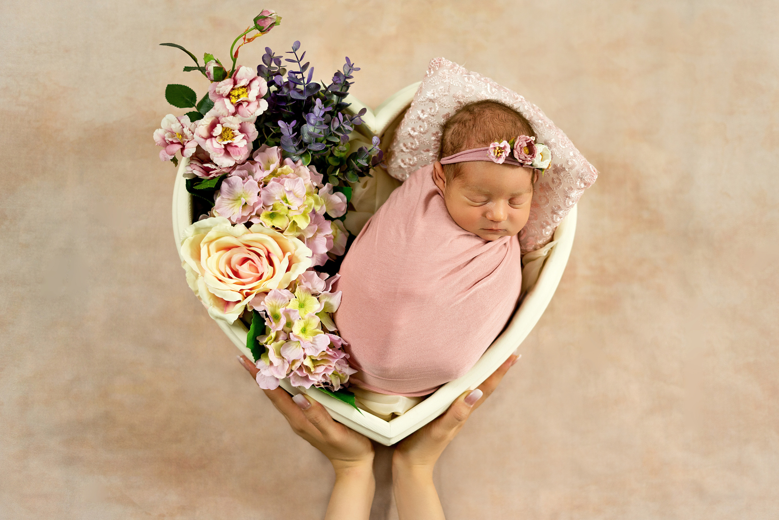 Новорожденные. Фотограф новорожденных Тюмень