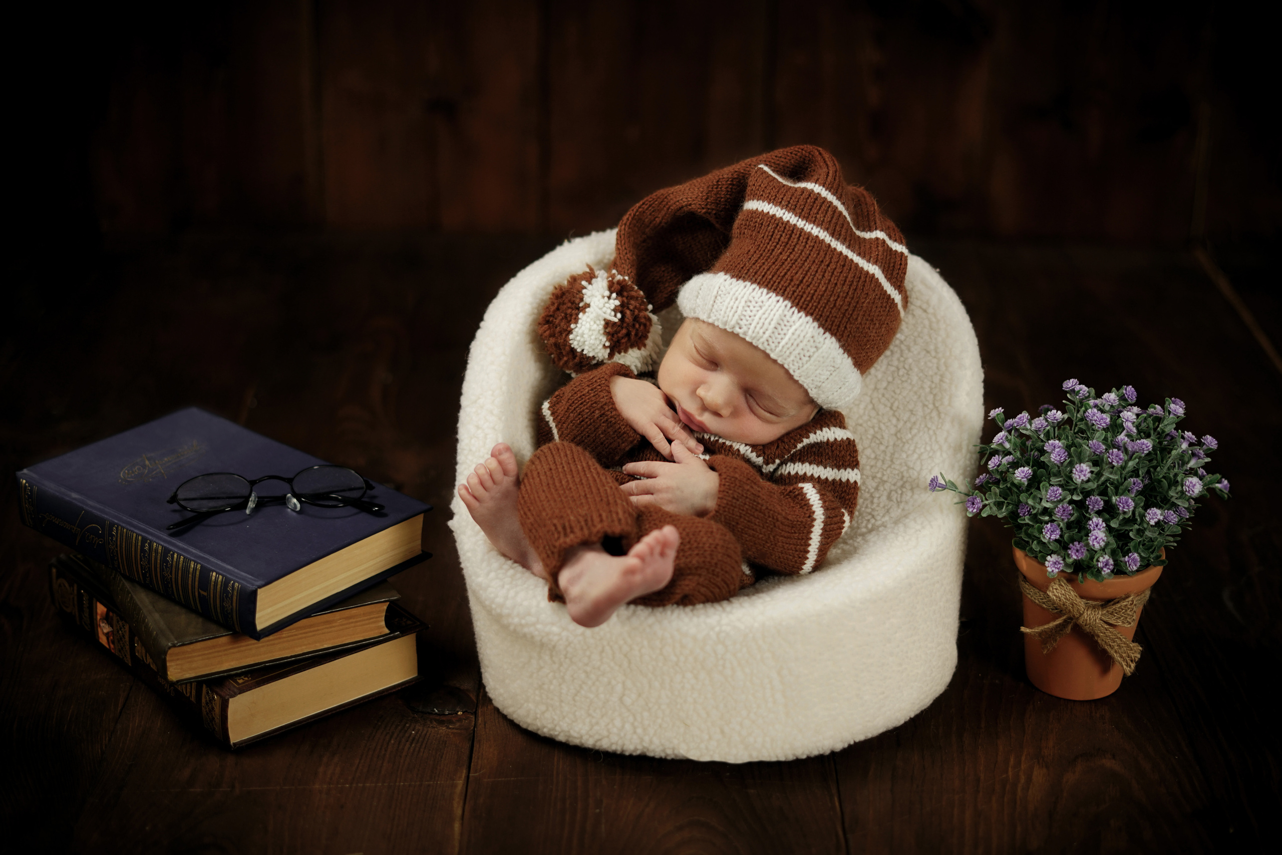 Новорожденные. Фотограф новорожденных Тюмень