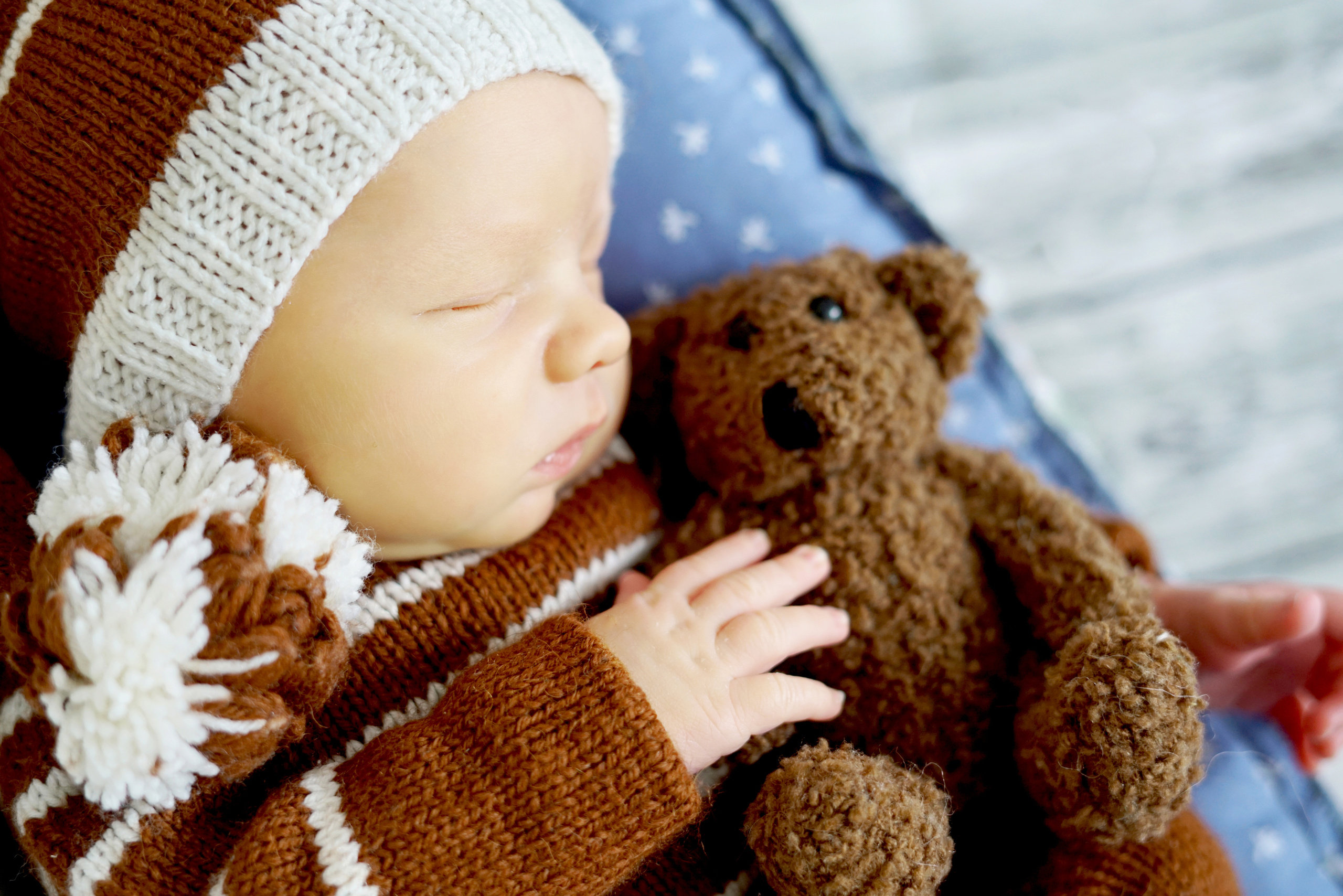 Новорожденные. Фотограф новорожденных Тюмень