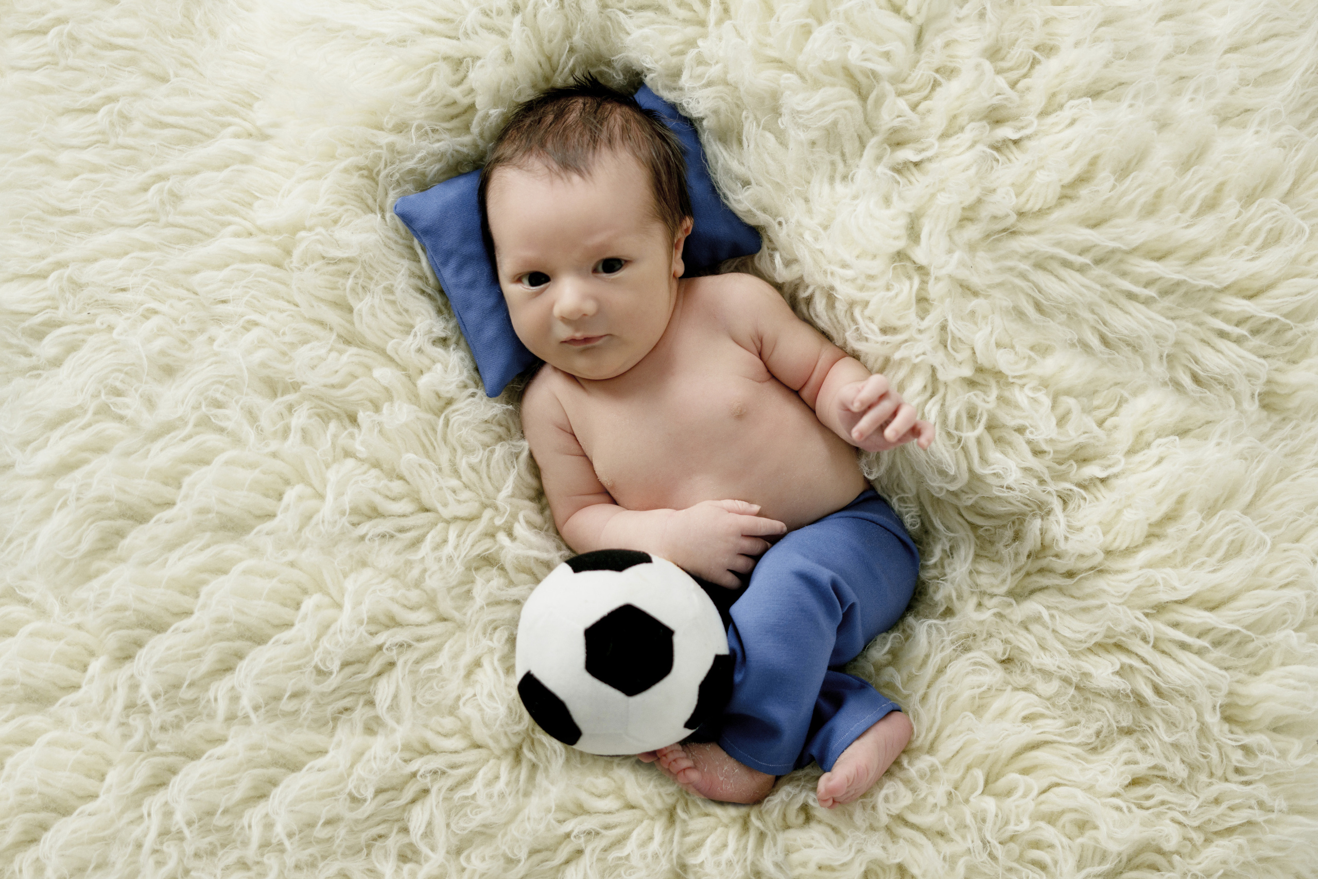 Новорожденные. Фотограф новорожденных Тюмень