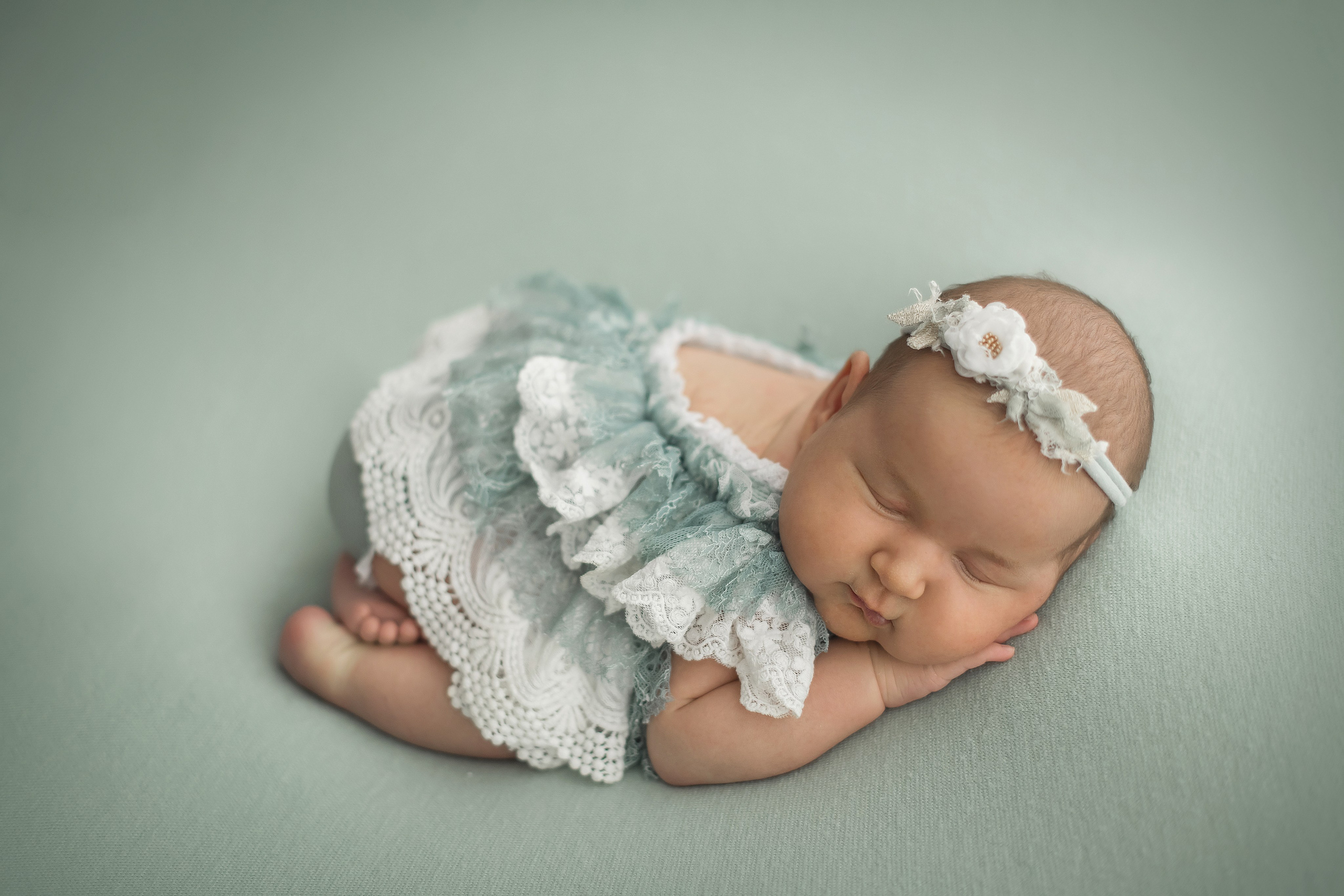 Новорожденные малыши владивосток. Детский и семейный фотограф Елена Новоселова в г. Владивосток