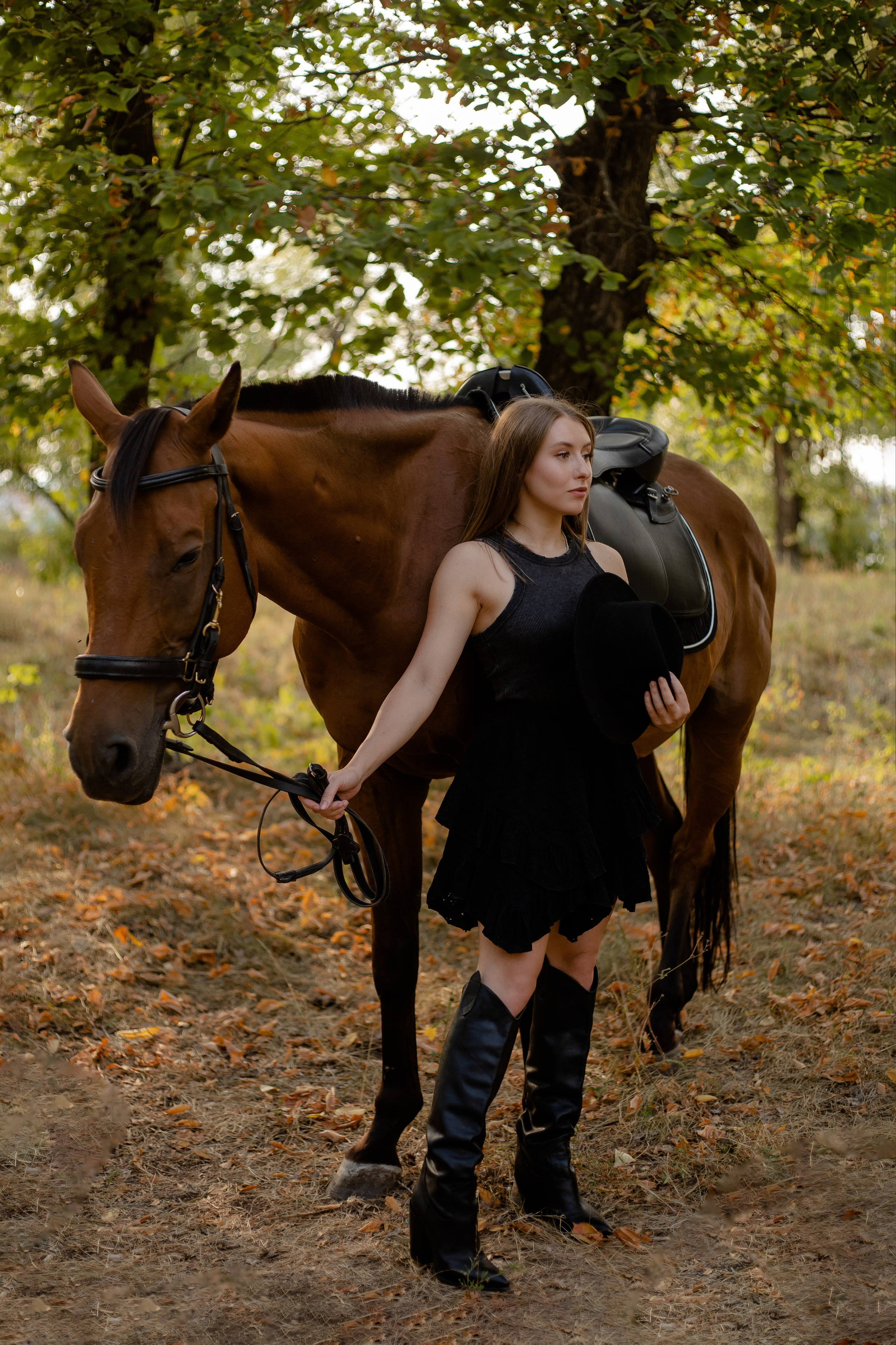Летняя фотопрогулка с лошадкой 🌿. Семейный фотограф в Саратове Элоиза Ляпина
