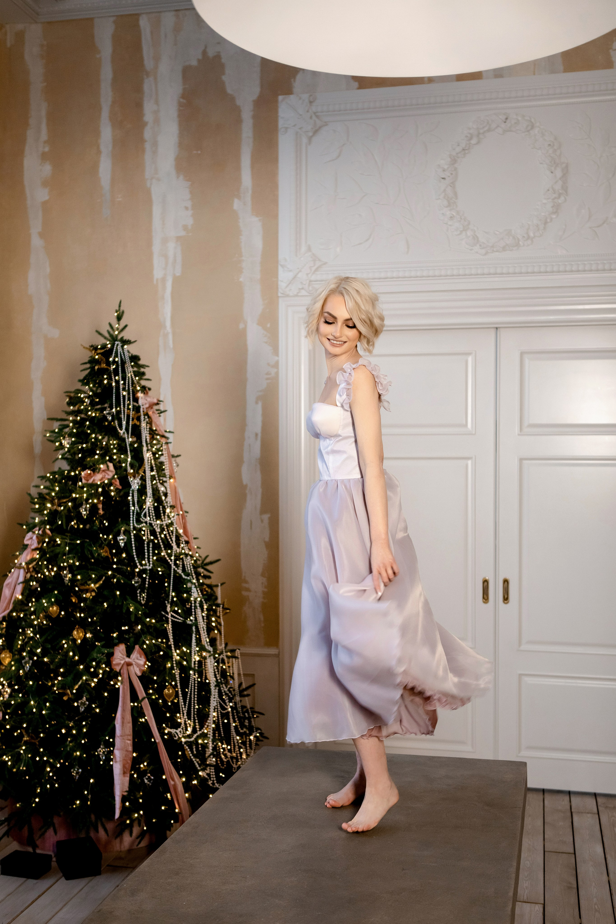 Кадры для новогодней коллекции платьев Nina Dar. Свадебный и портретный фотограф в Миассе Филиппенко Дарья