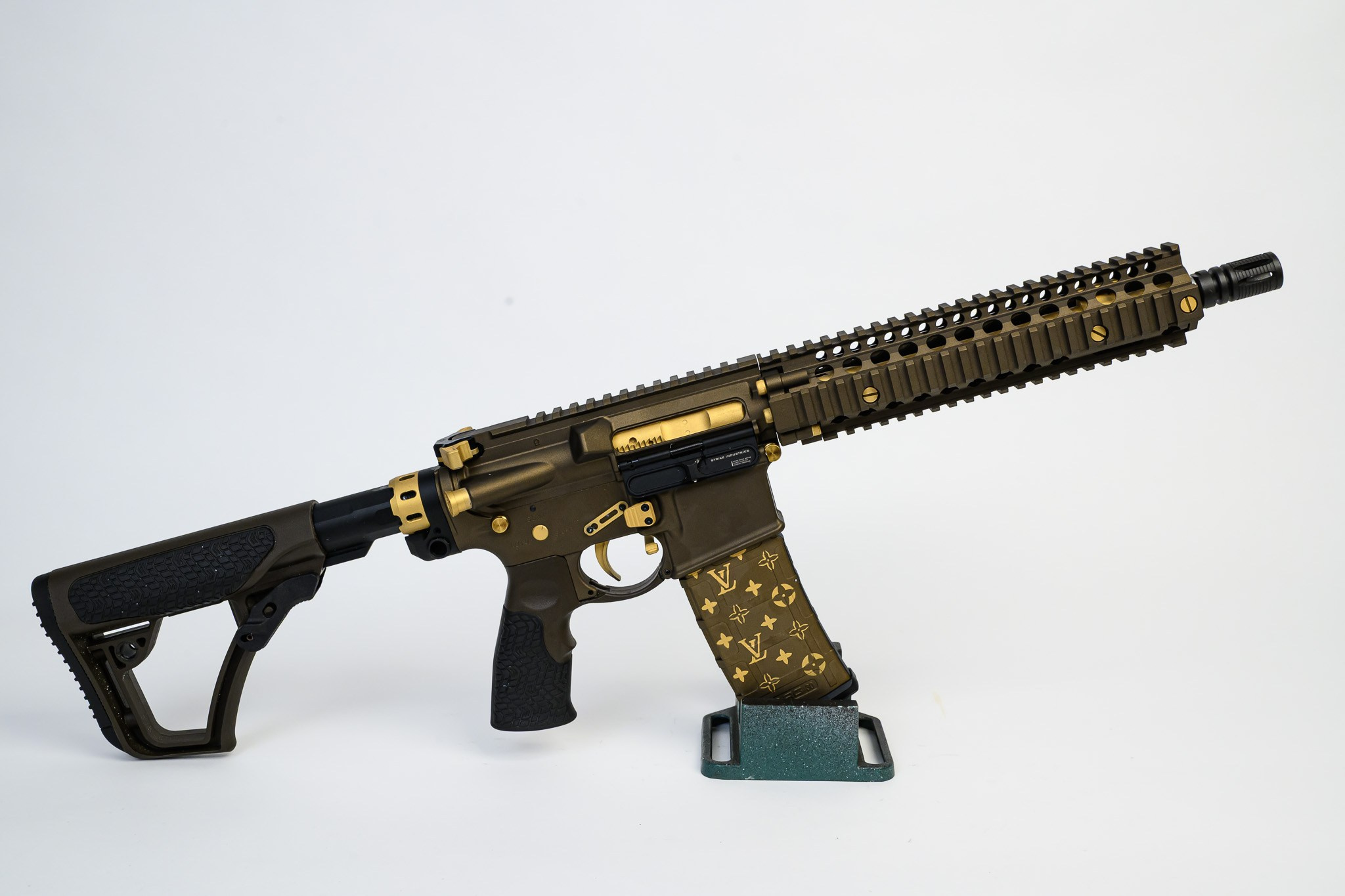 Как проходит покраска страйкбольного оружия в Cerakote. Страйкбольная мастерская Бигич Воркшоп