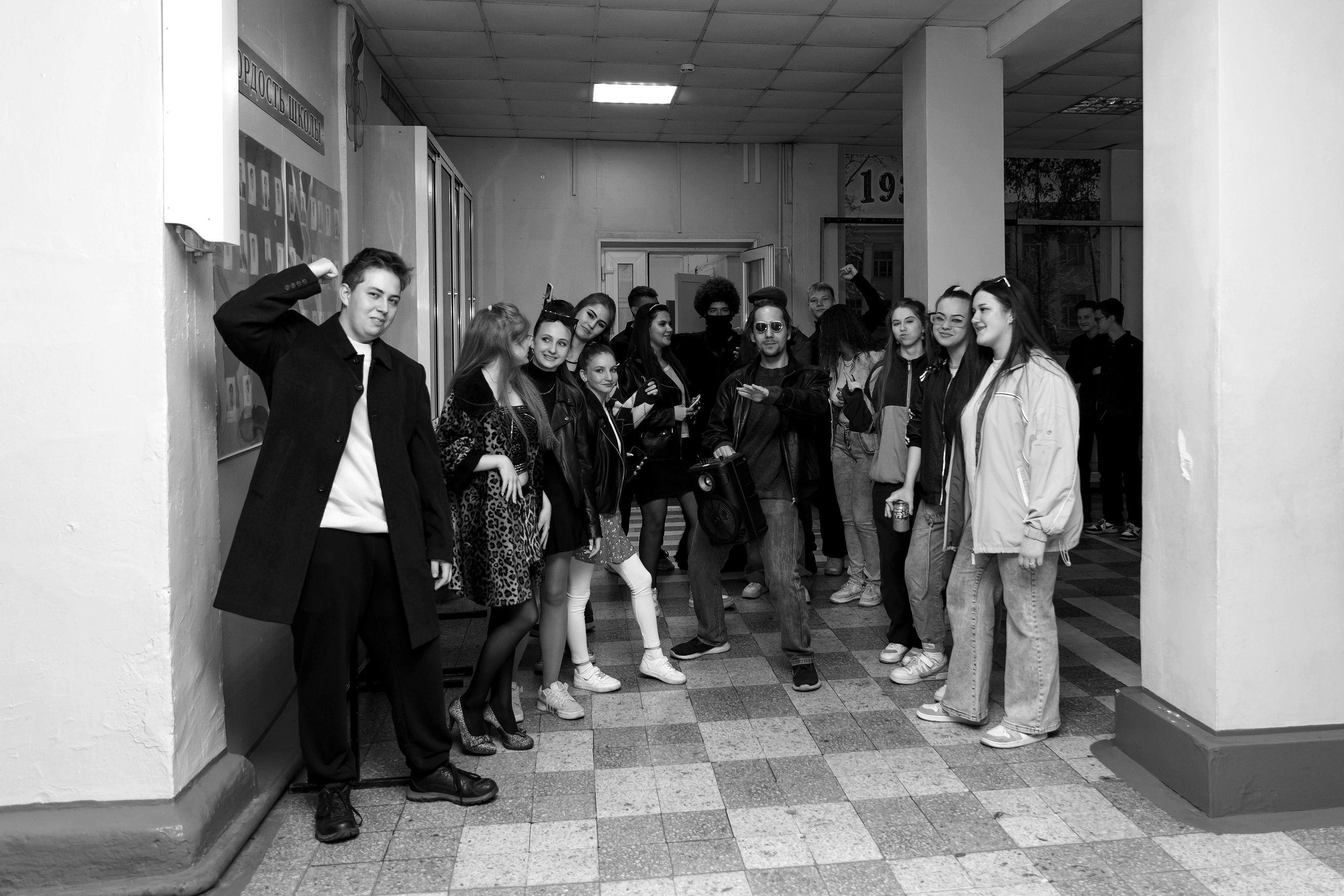 11 класс день не послушания в школе. Фотограф Любовь Корниенко, Примоский край