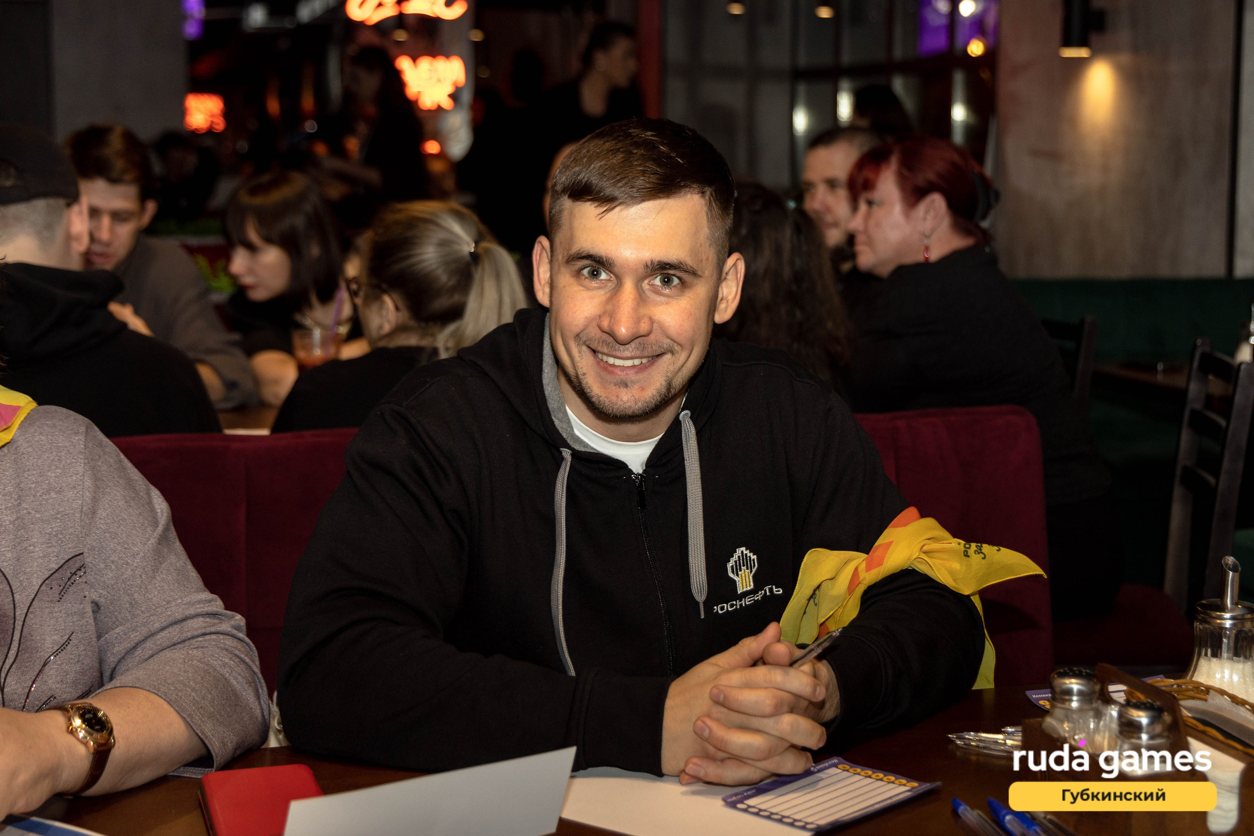 23 сентября. Фотограф в Губкинском | Александра Артамонова