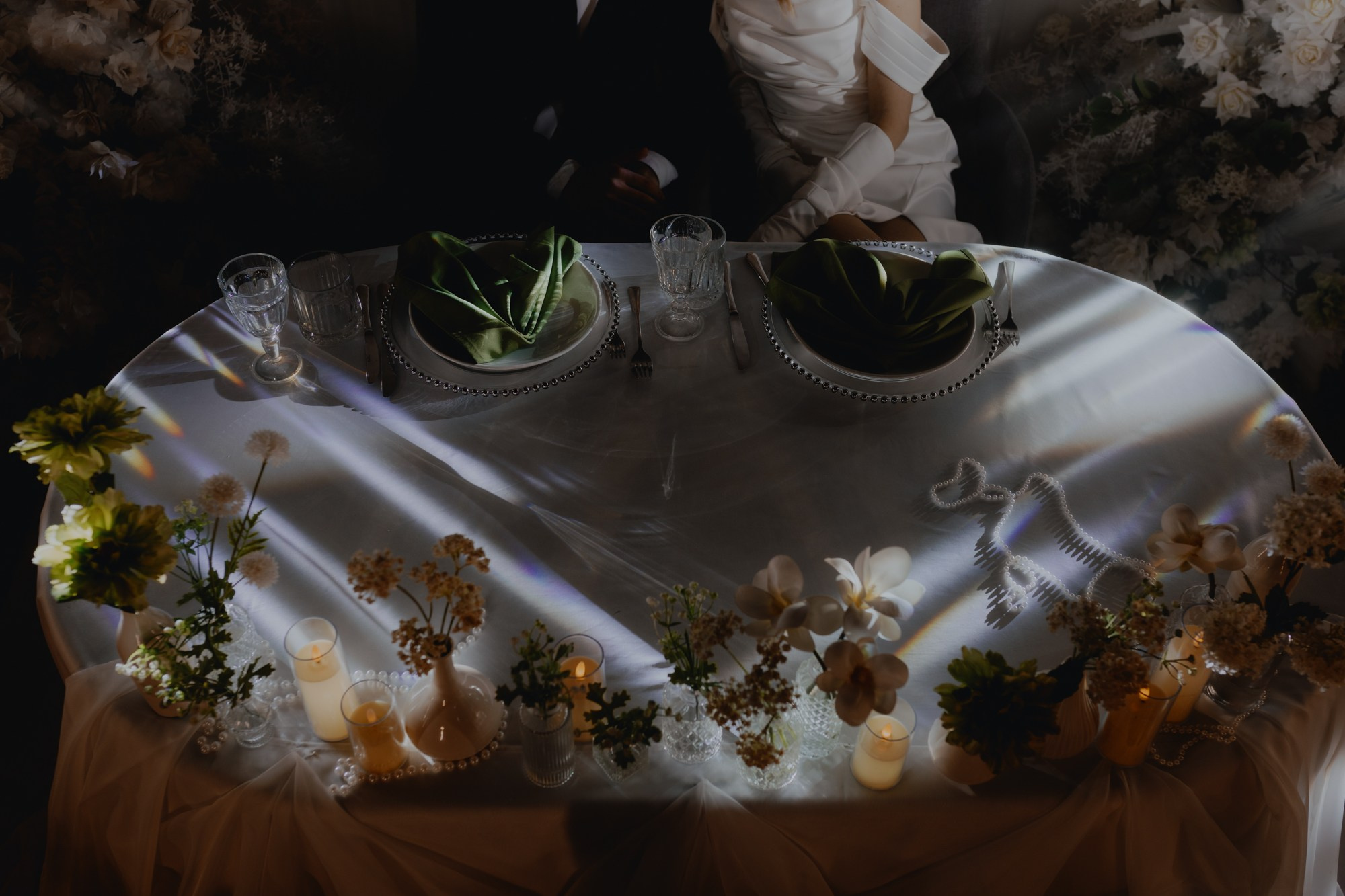 Перед банкетом (рест. Чабарок, Гомель). Свадебные фотографы в Гомеле и Минске Сергей и Анастасия Фещенок