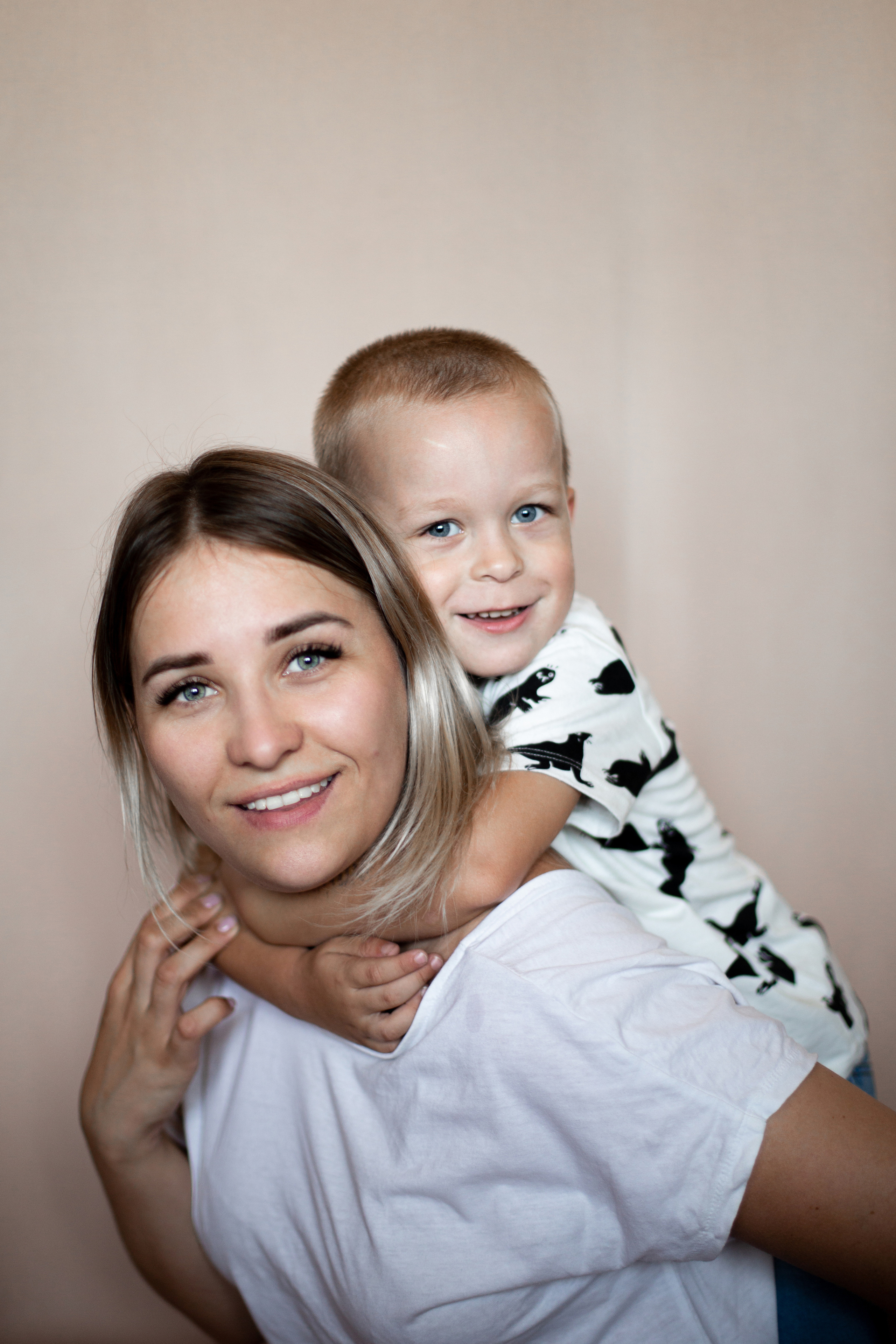 Контакты. Мария Маркова детский и семейный фотограф в Москве